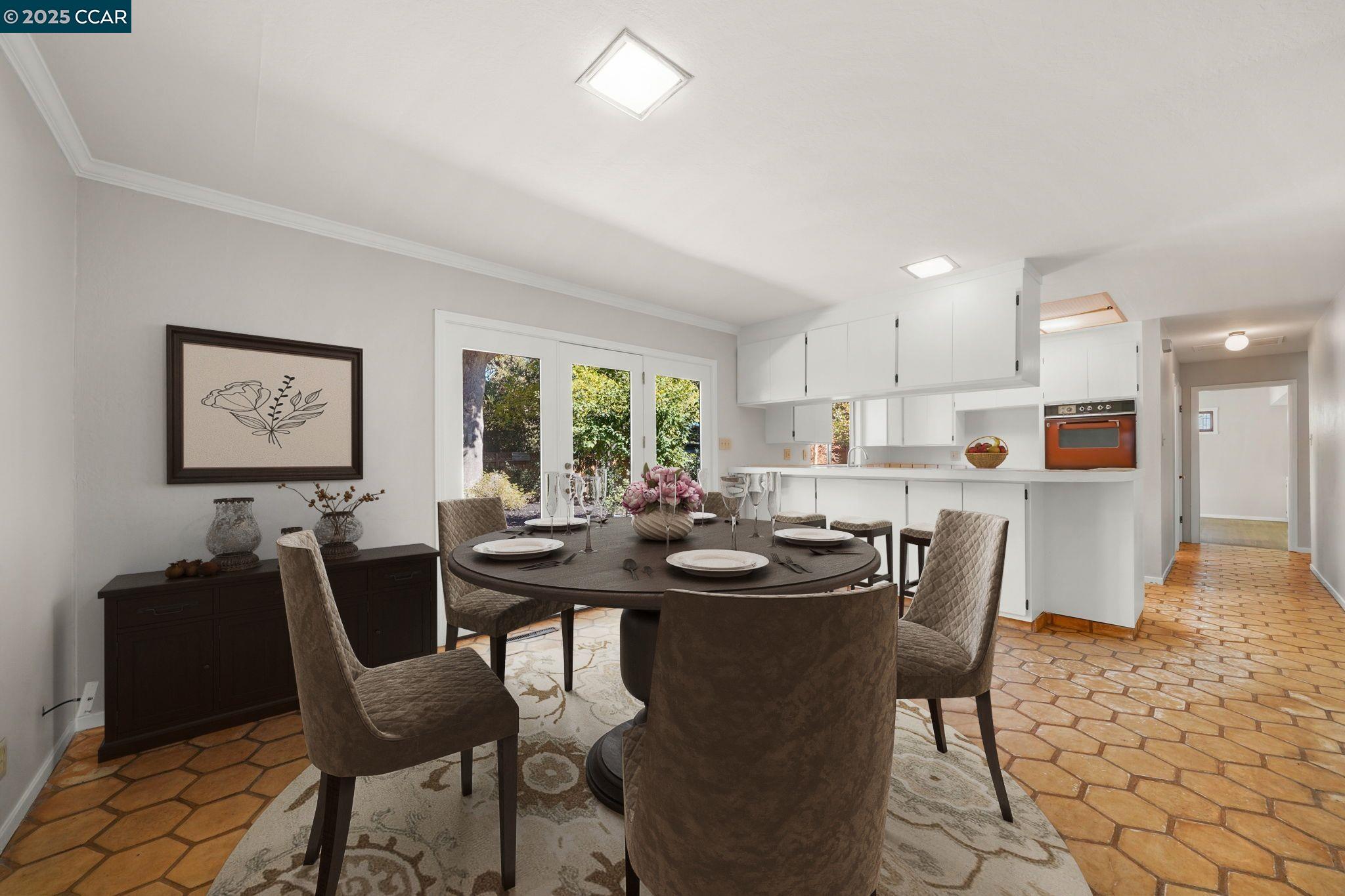 544 Verona Ave, Danville