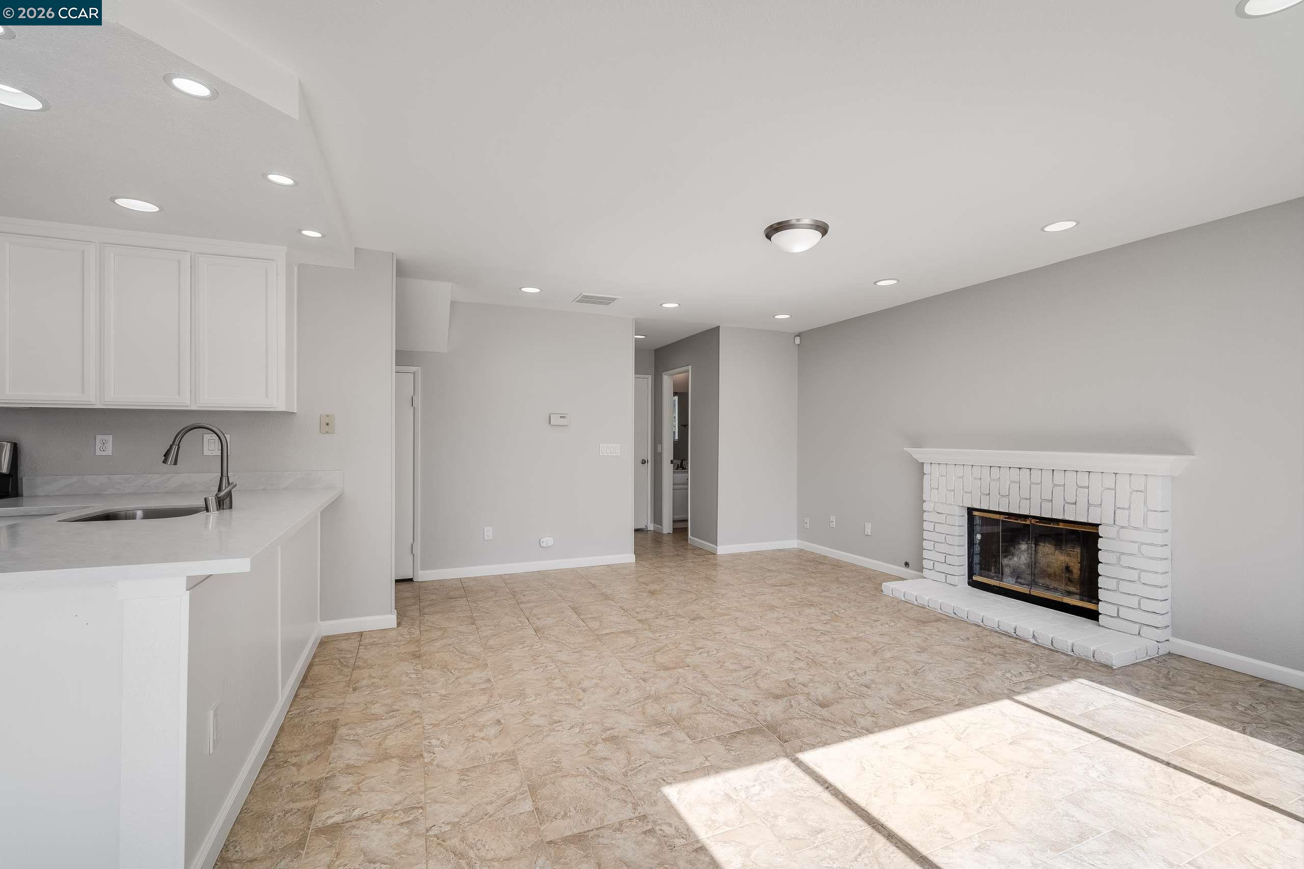 4750 Sterling Hill Dr