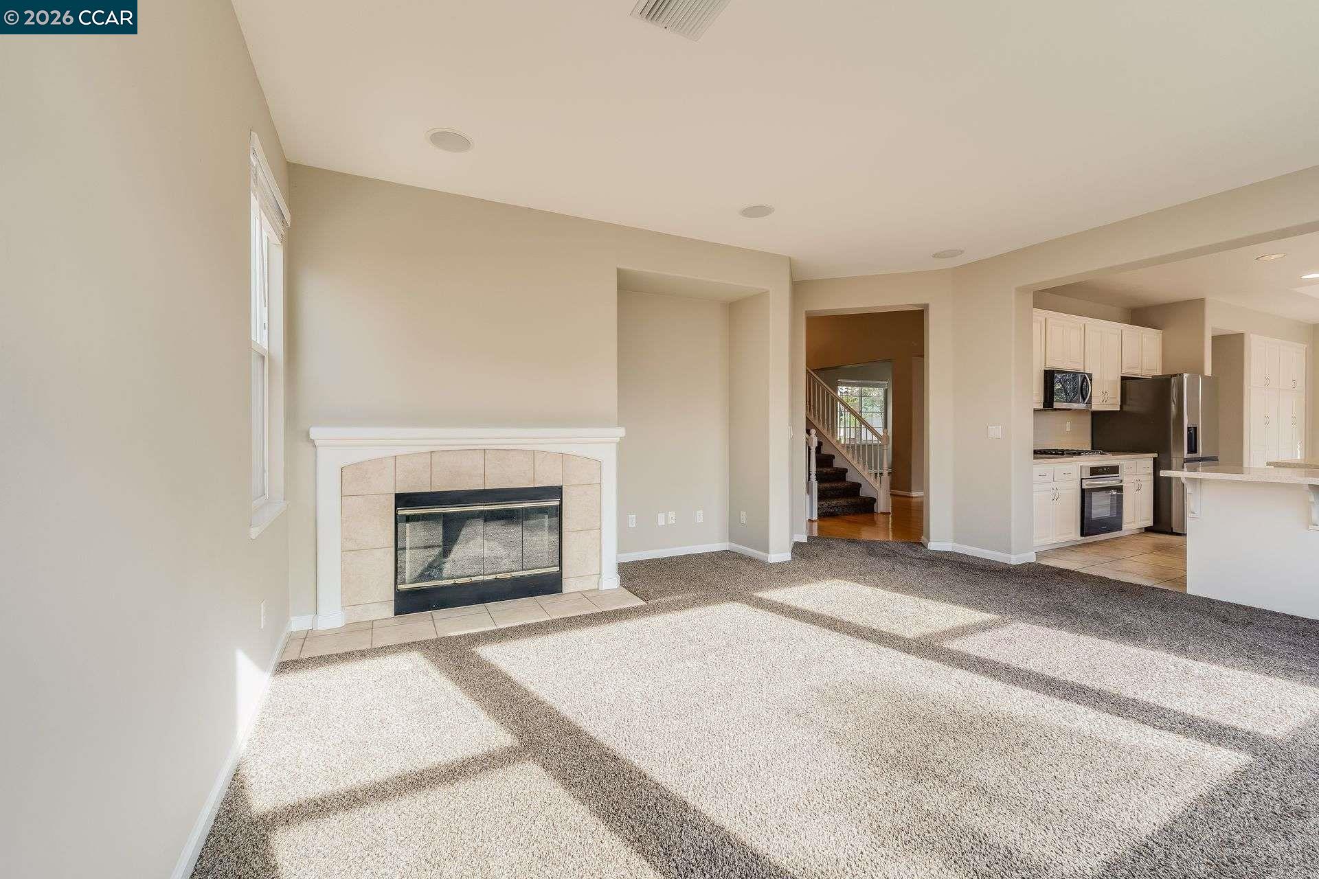 2500 Vallecito Way