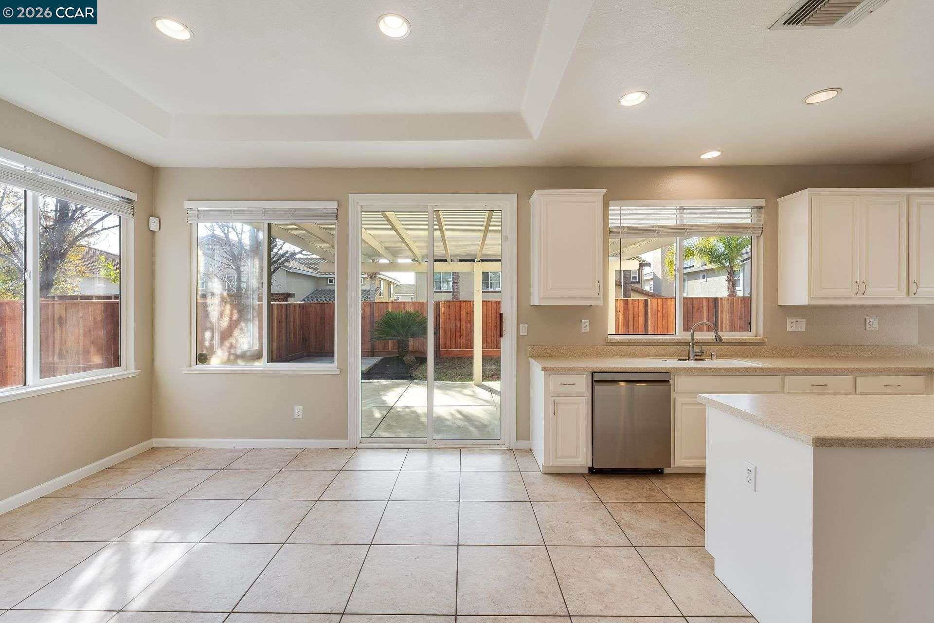 2500 Vallecito Way