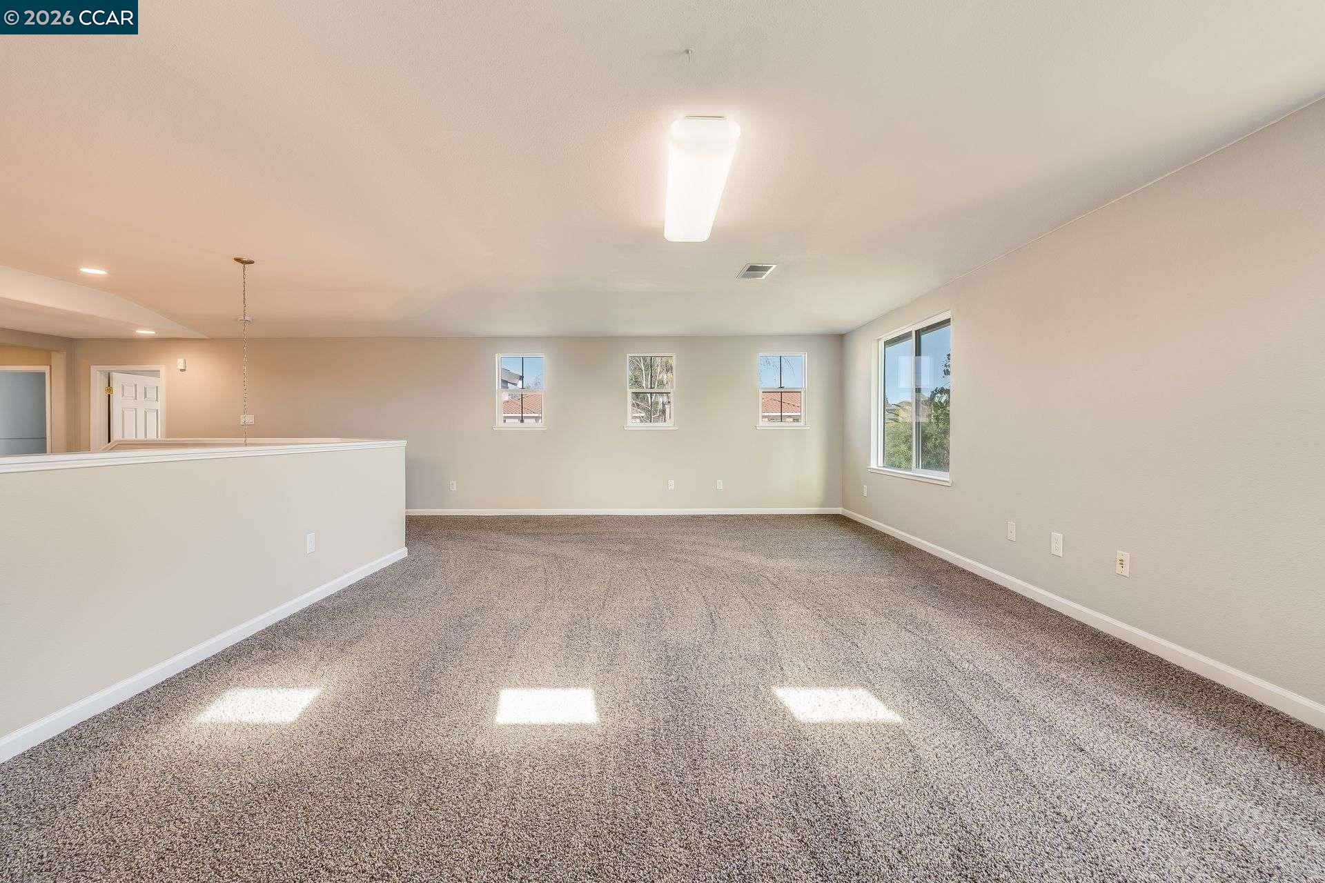 2500 Vallecito Way