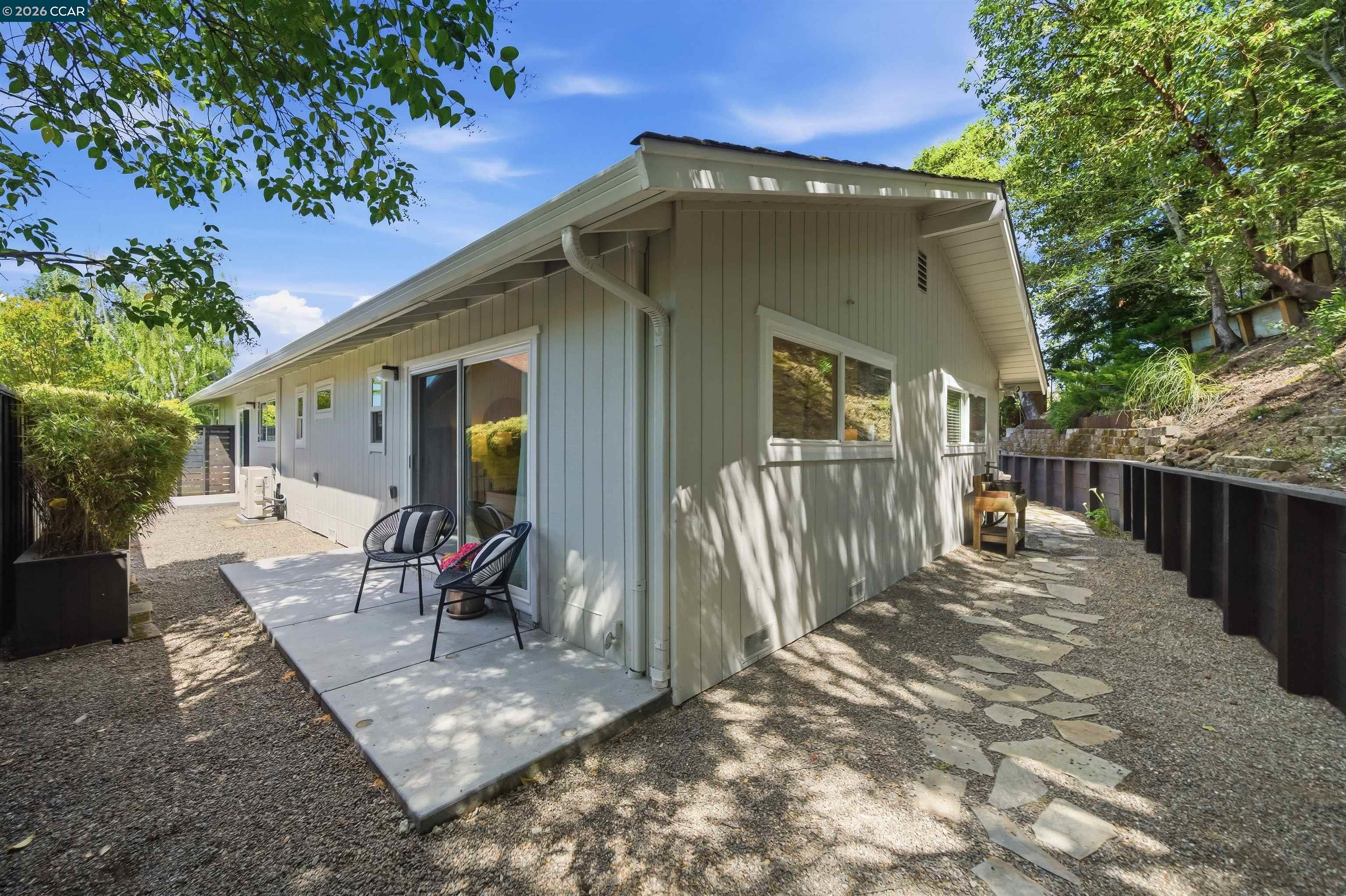 157 Shuey Dr