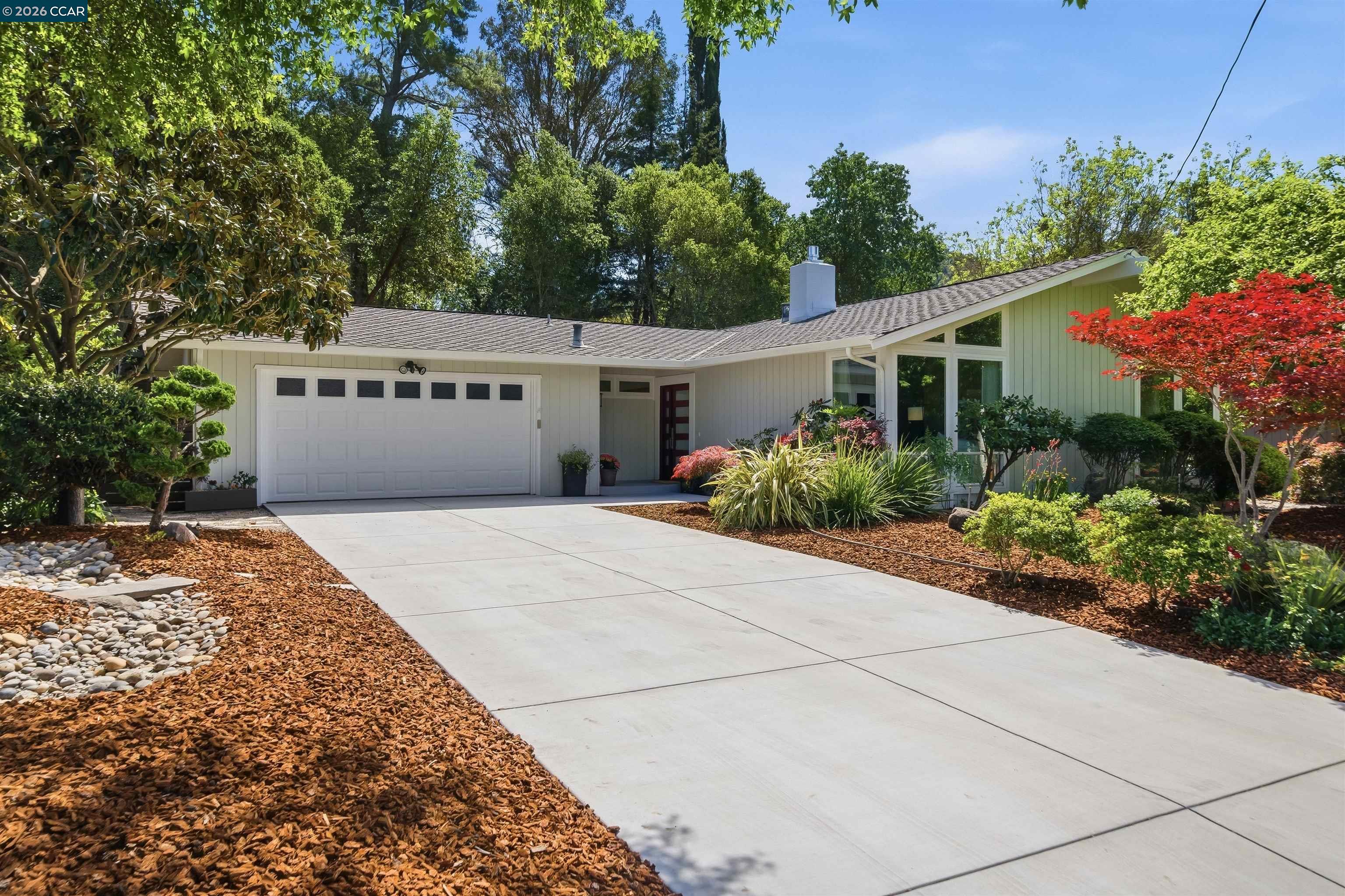 157 Shuey Dr