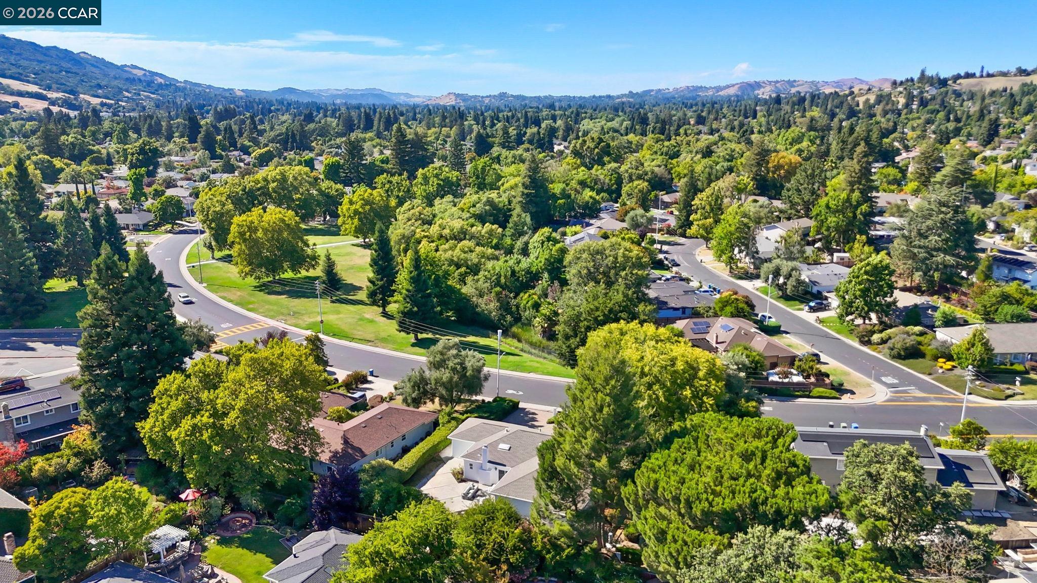 1517 Harlan Dr