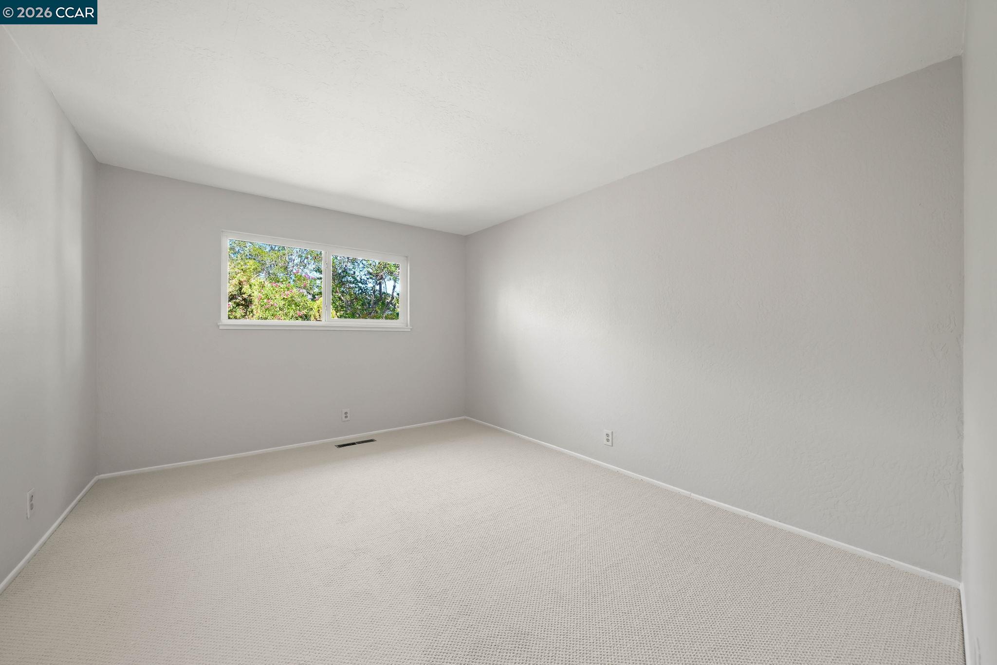 1517 Harlan Dr