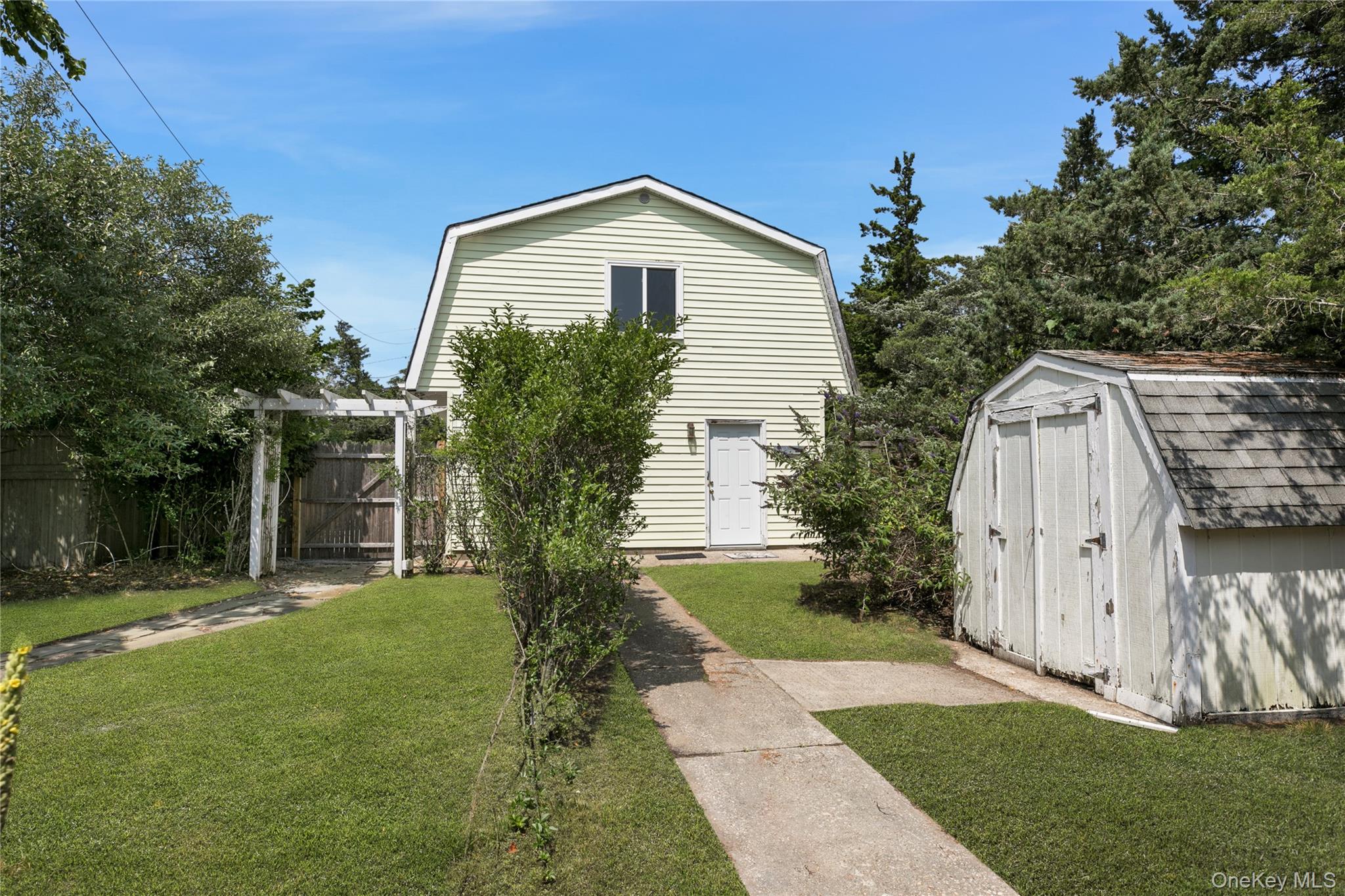 35 Gardners Lane