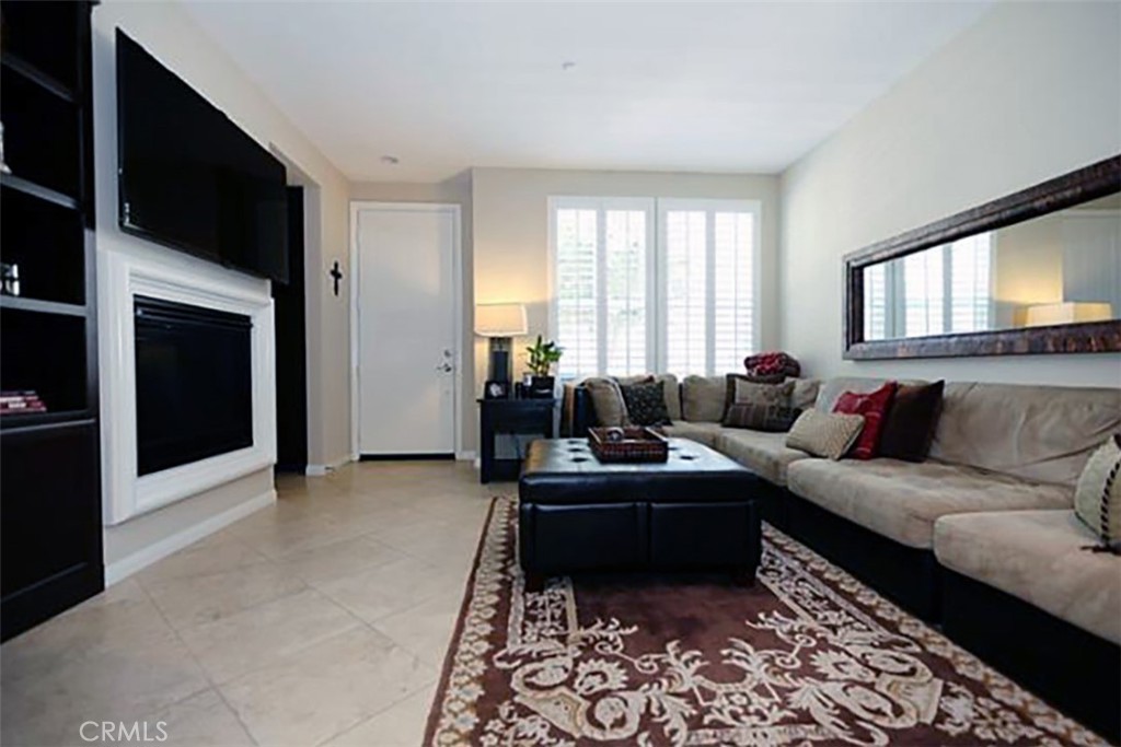 59 Brownstone Way