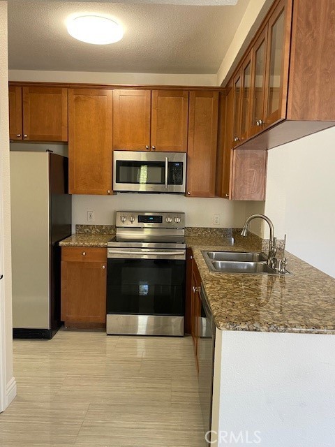 22681 Oakgrove 125