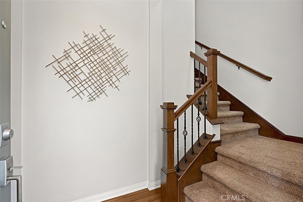 23 Brownstone Way