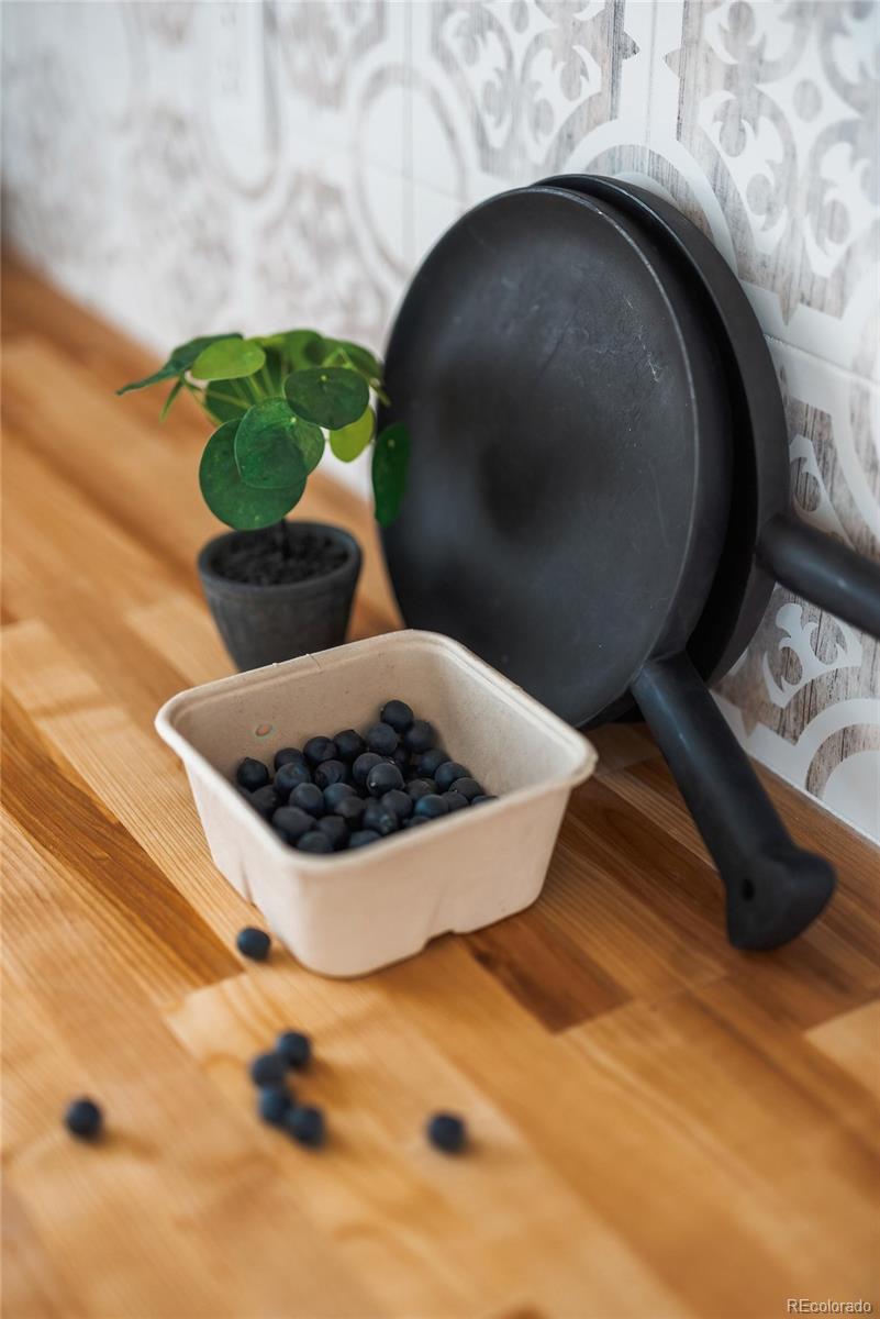 3160 S Pennsylvania Street