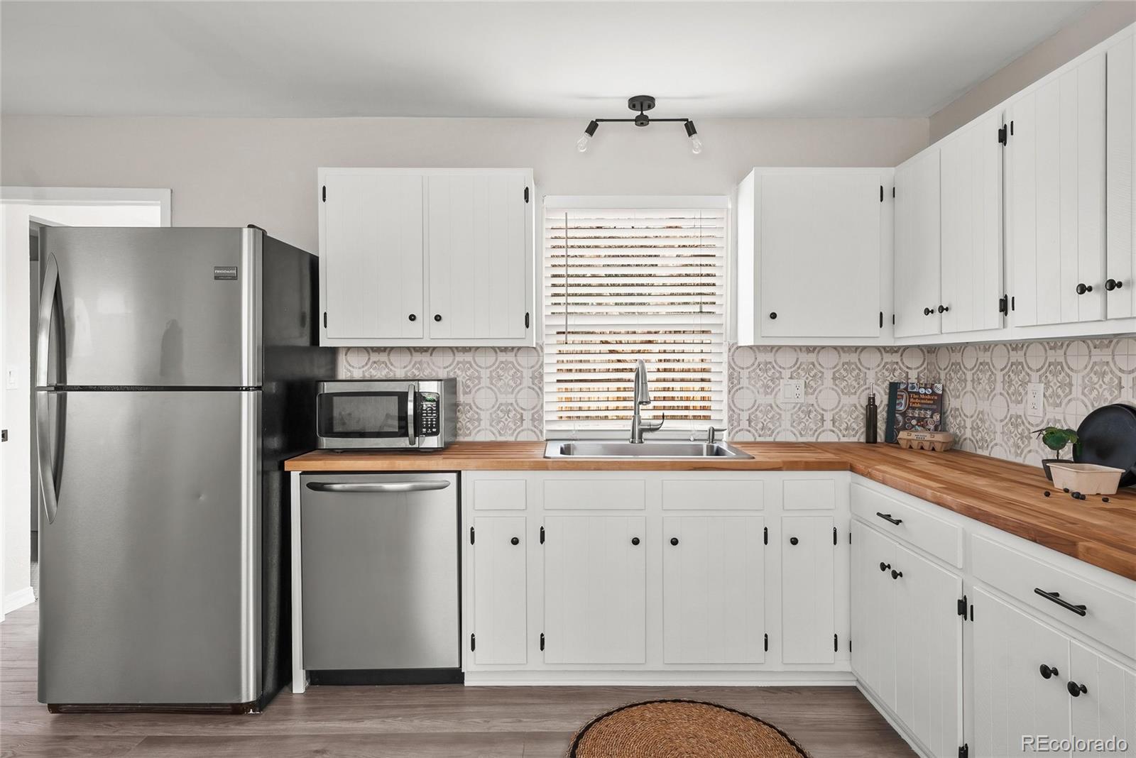 3160 S Pennsylvania Street