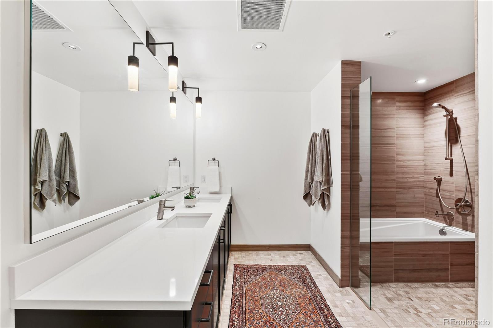 1750 Wewatta Street Unit: 802