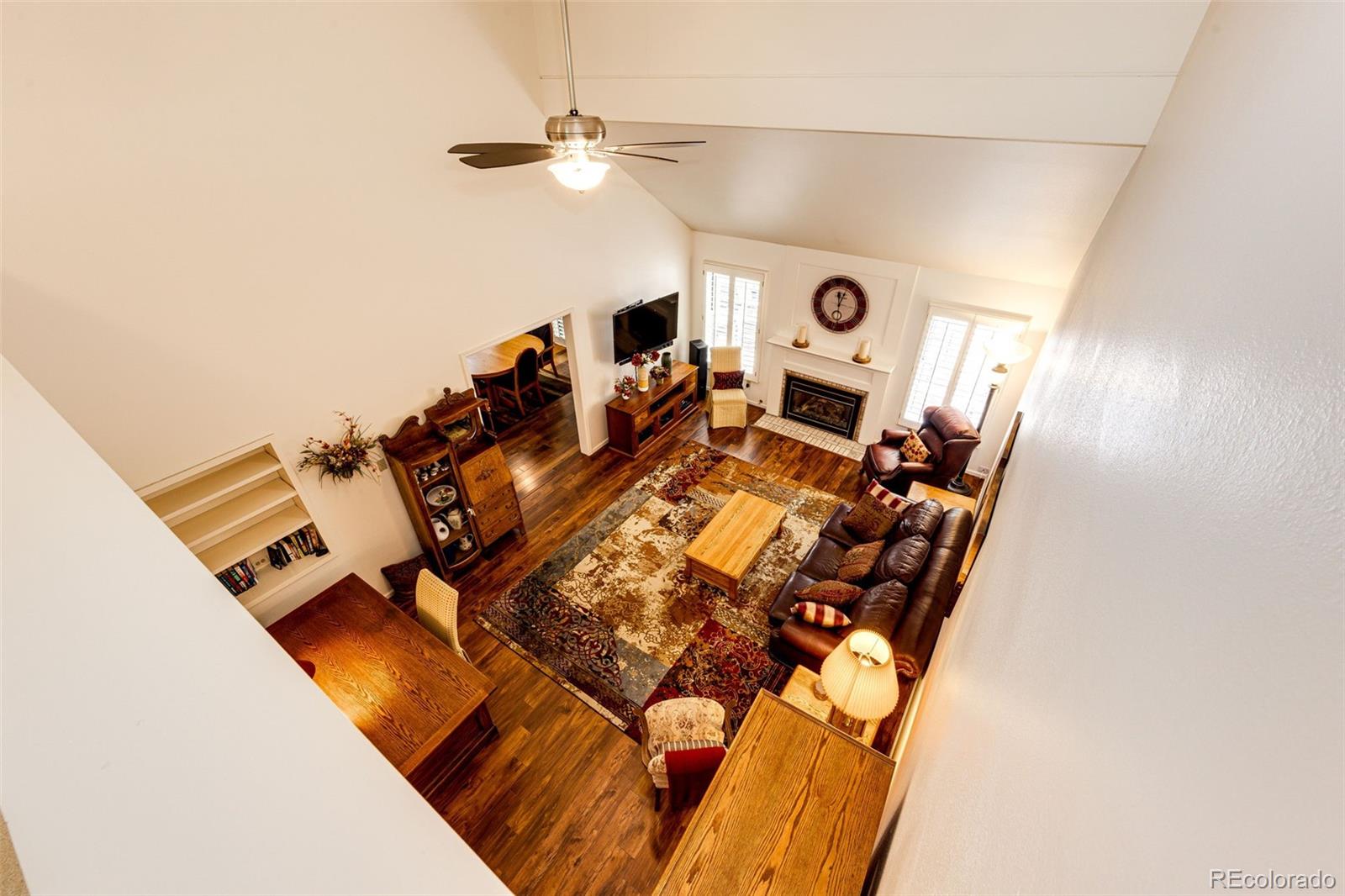 7154 S Poplar Way