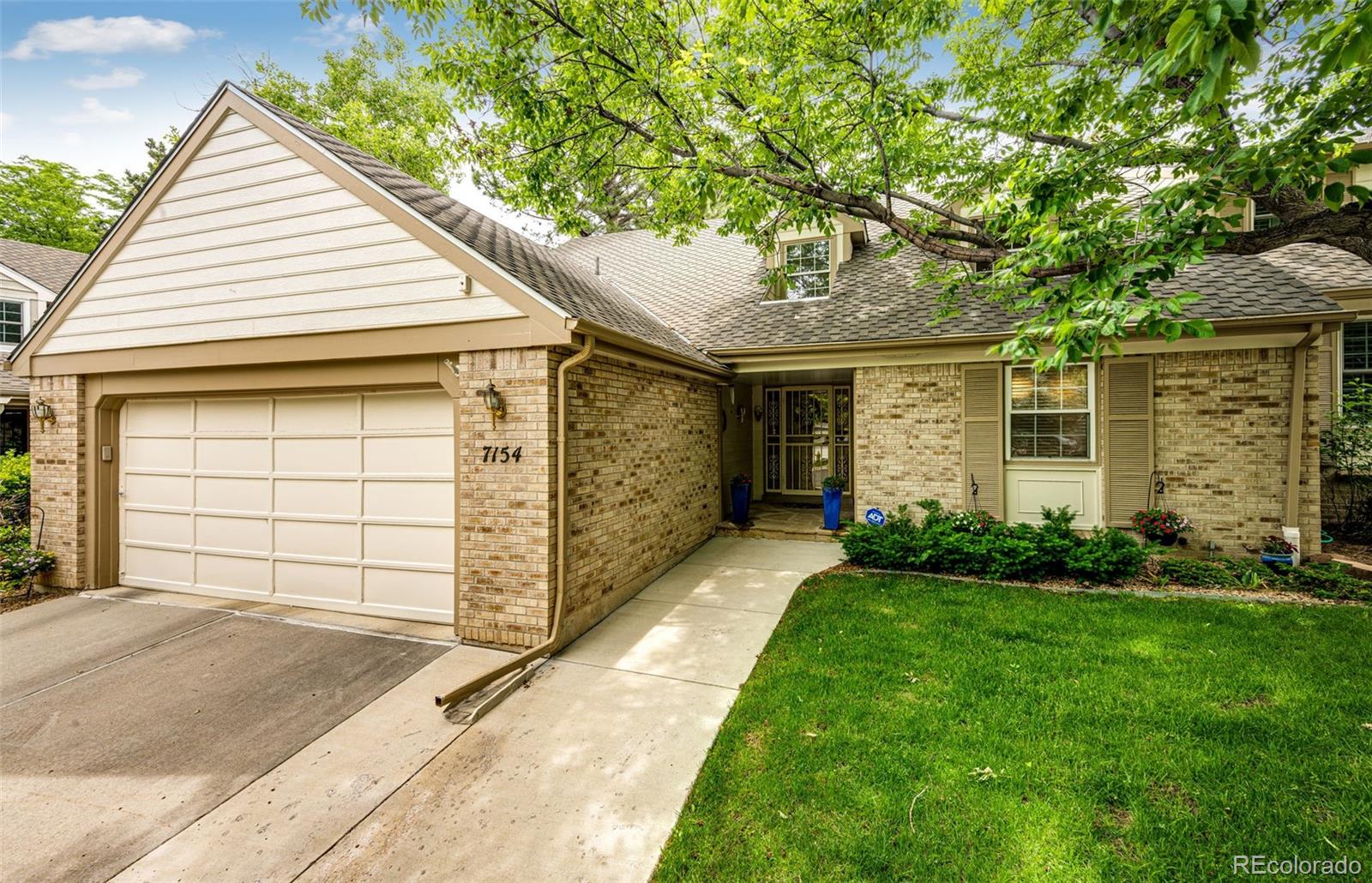 7154 S Poplar Way