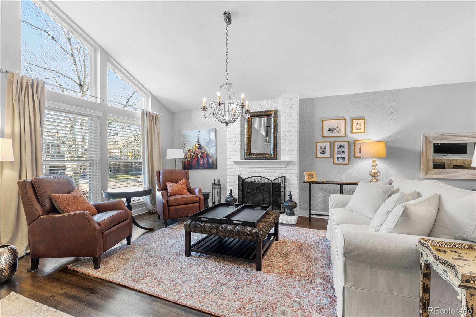 2579 W Long Circle