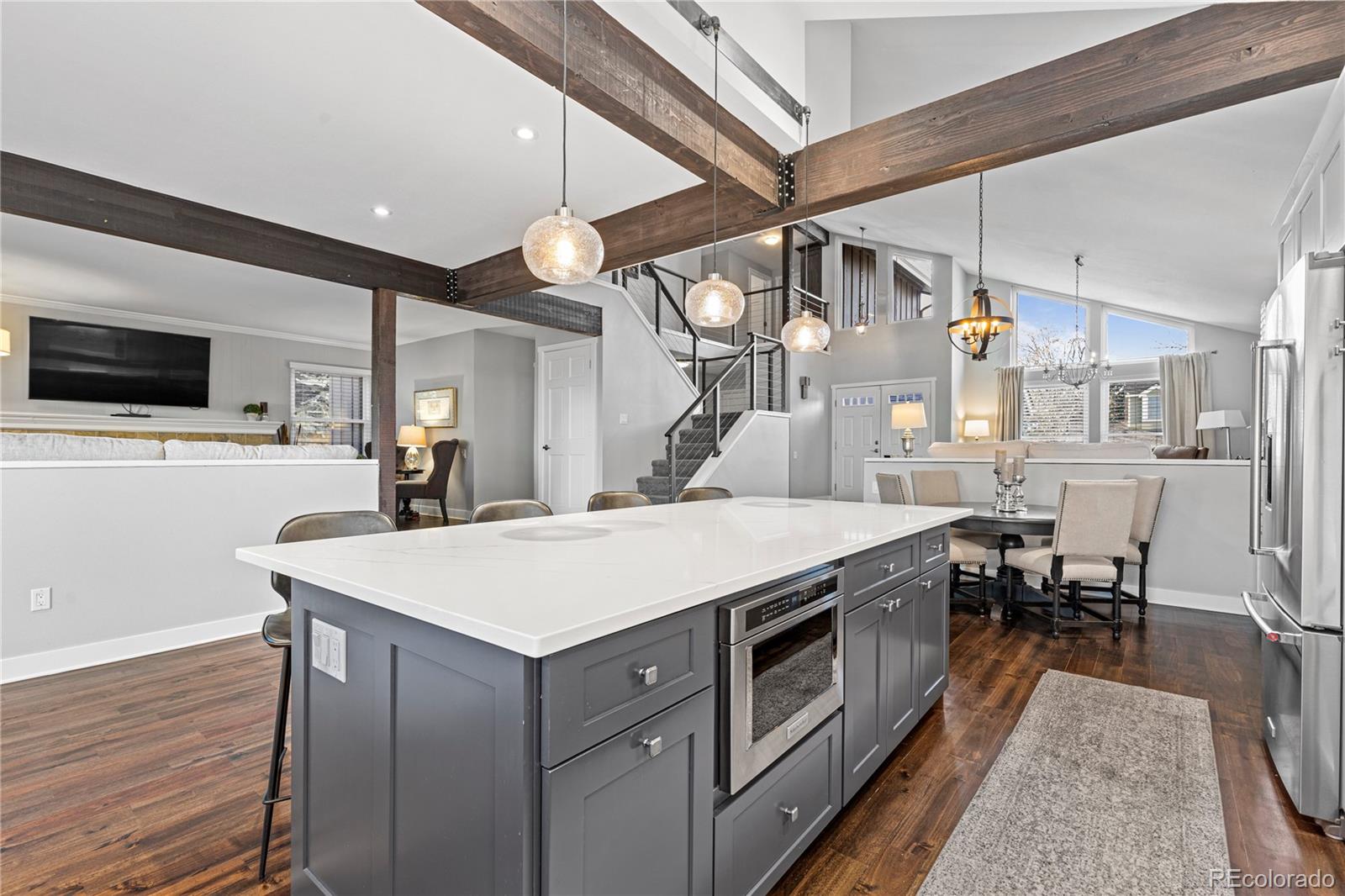 2579 W Long Circle