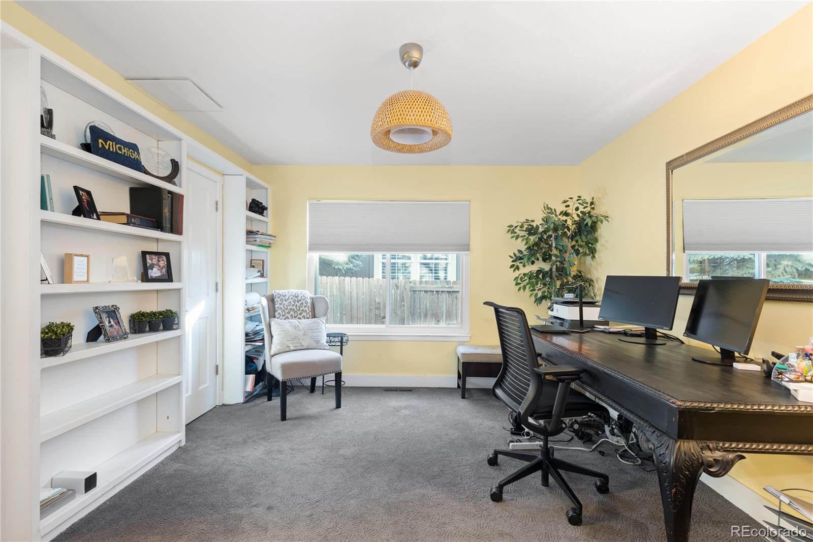 2579 W Long Circle