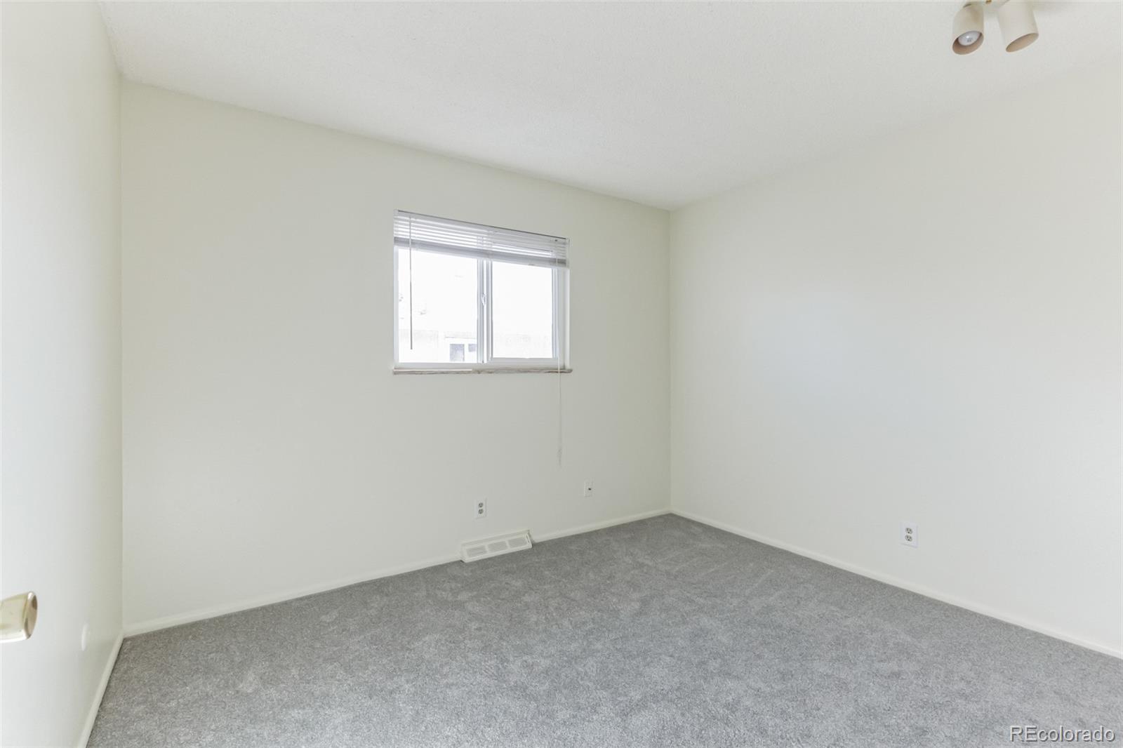 1250 S Monaco Parkway Unit: 86