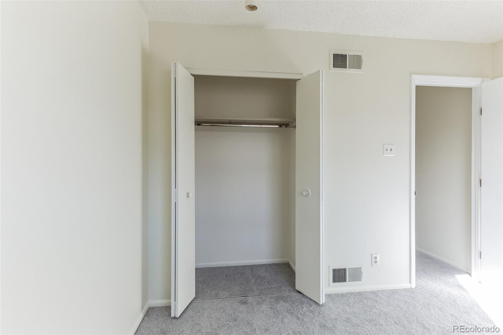 1250 S Monaco Parkway Unit: 86