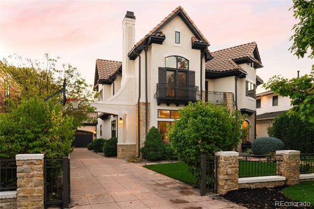 20 S Grape Street