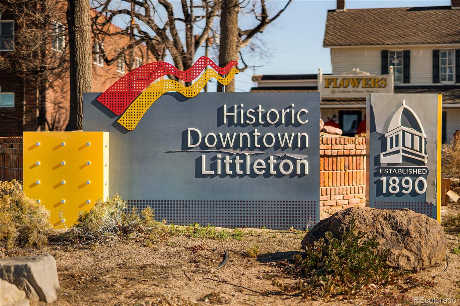 4455 W Aberdeen Place