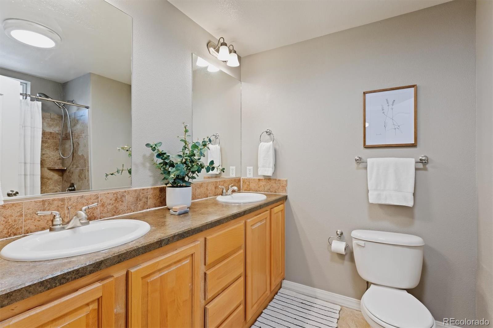 16516 W 14th Place