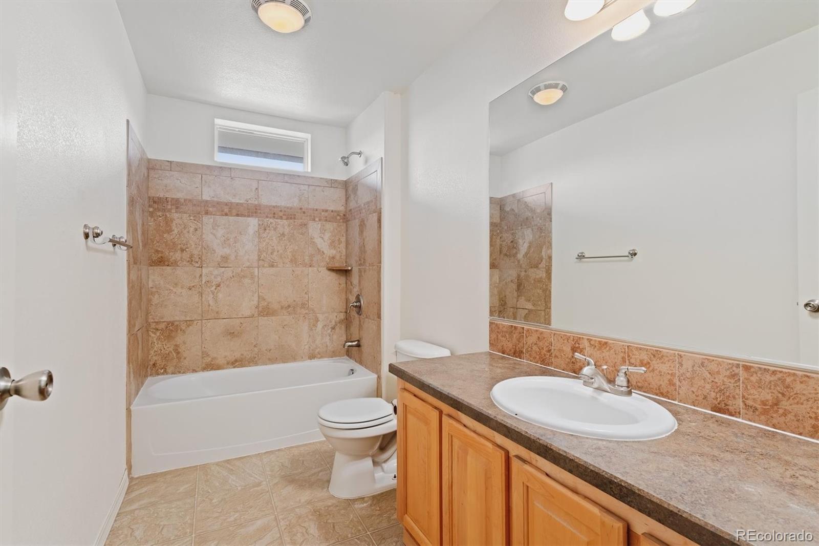 16516 W 14th Place