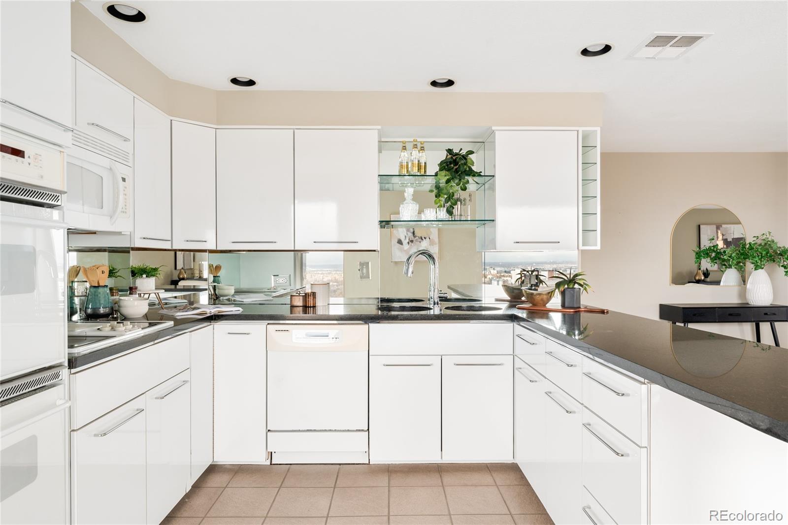 2000 E 12th Avenue Unit: 20A