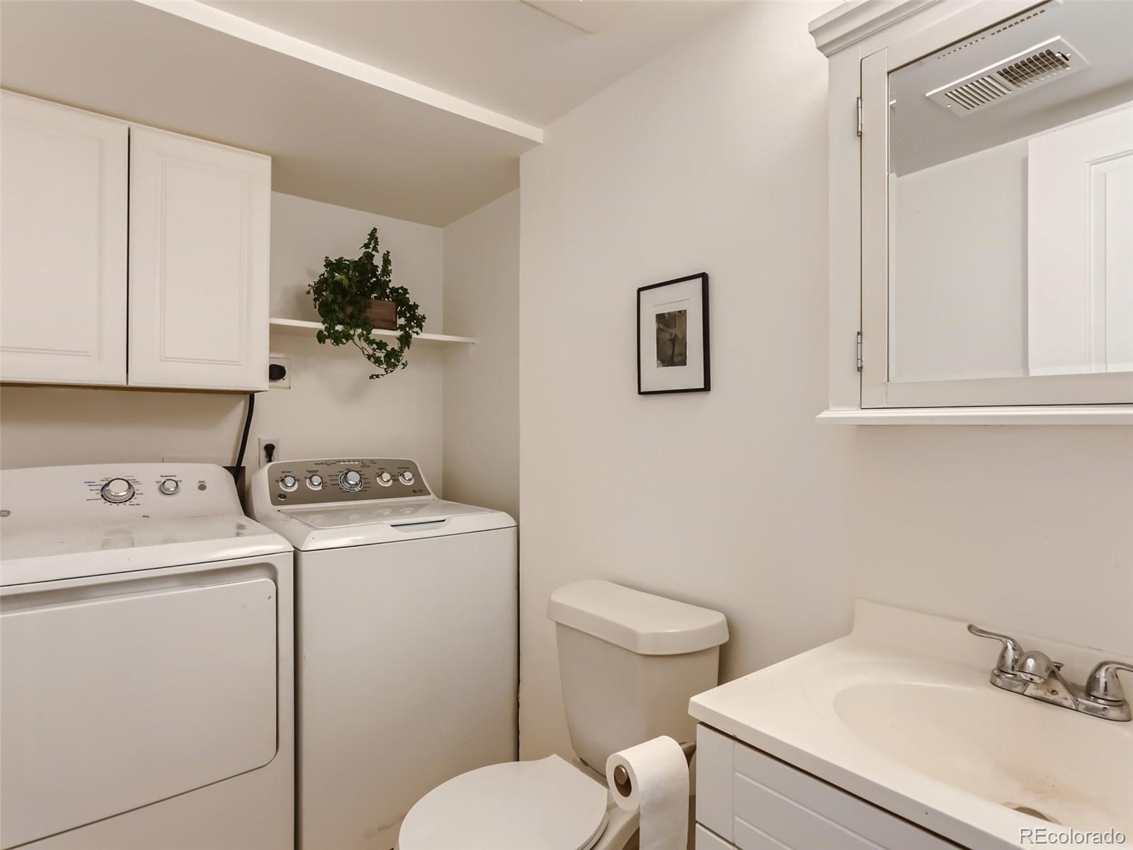 1250 S Monaco Parkway S Unit: 14
