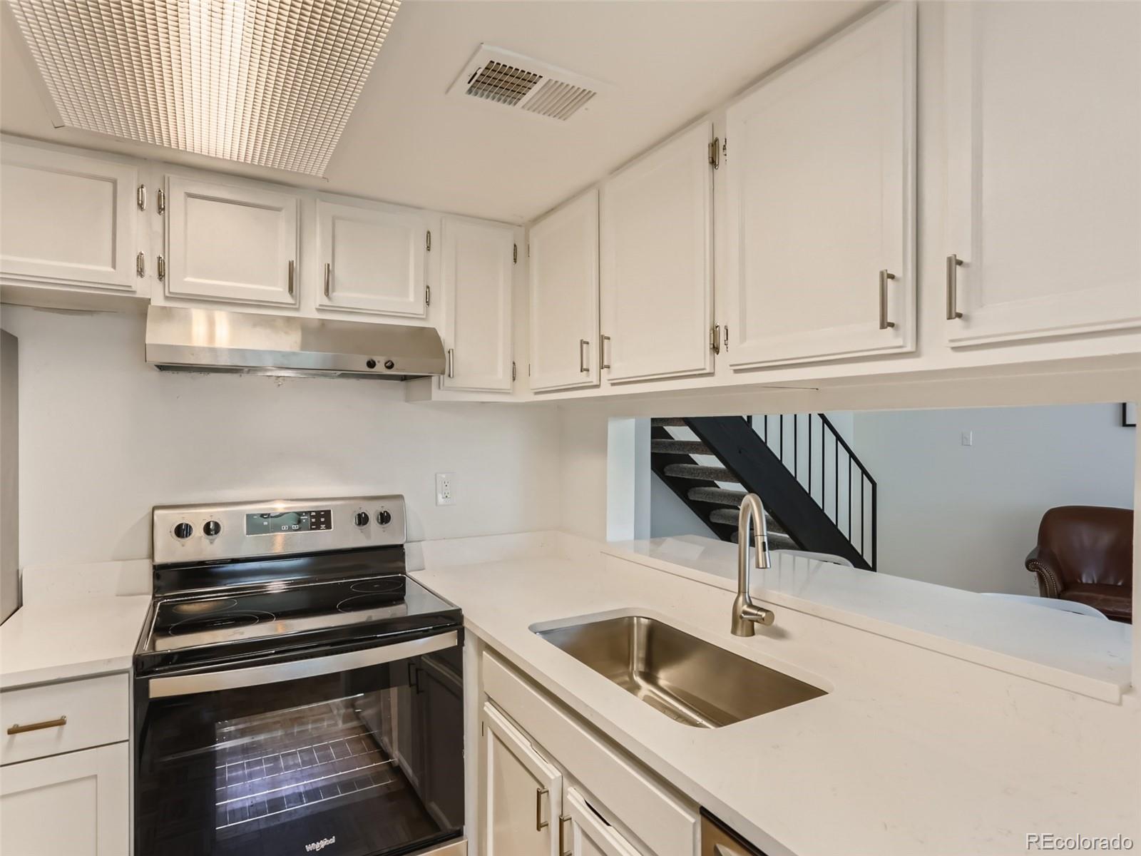 1250 S Monaco Parkway S Unit: 14