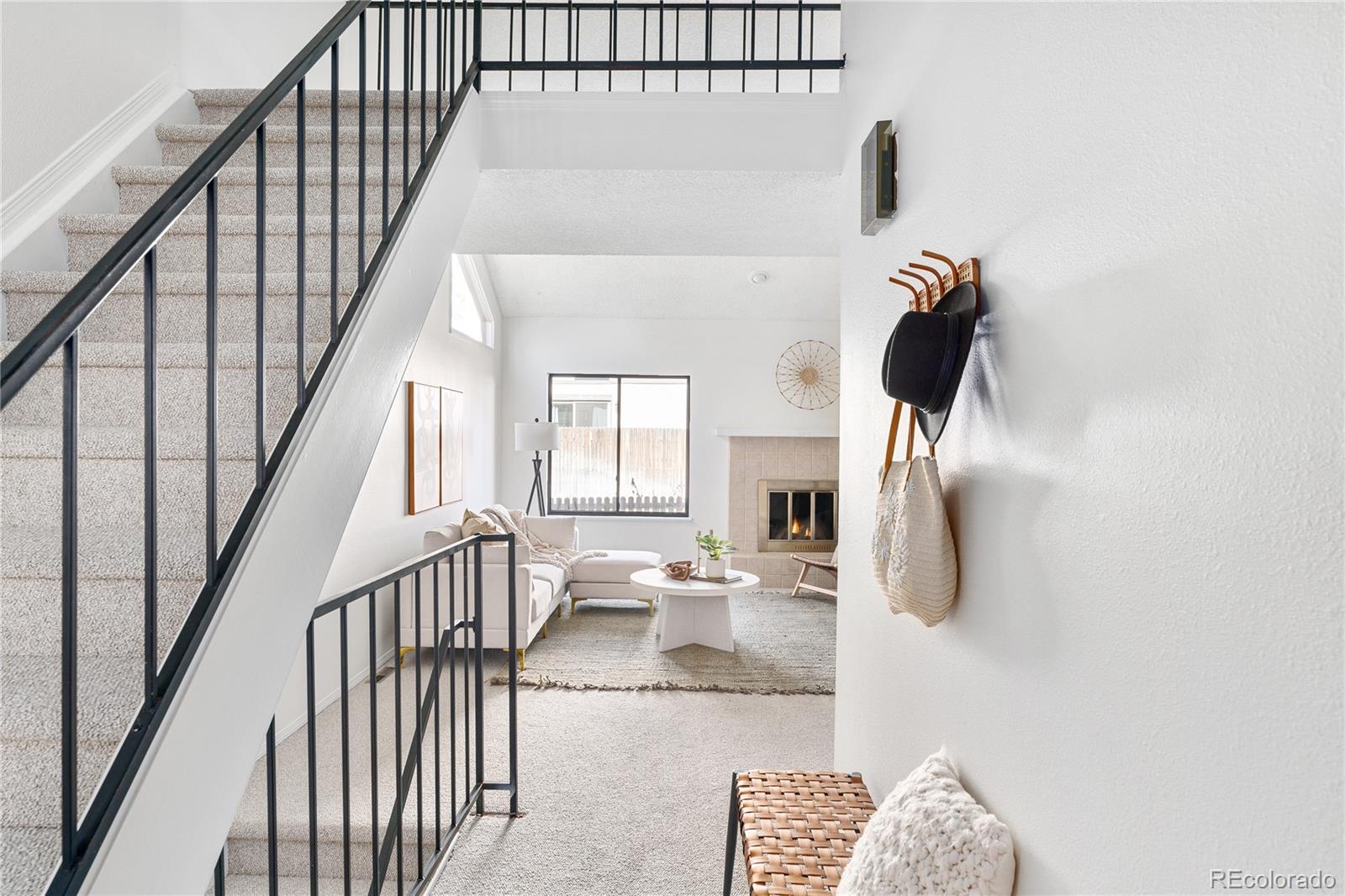 1019 W Peakview Circle