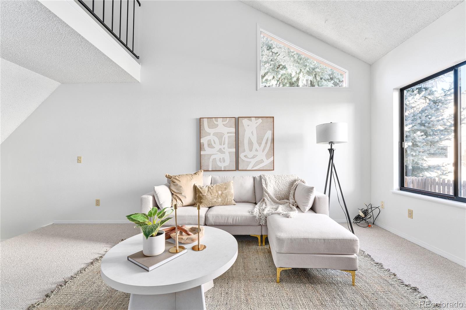 1019 W Peakview Circle