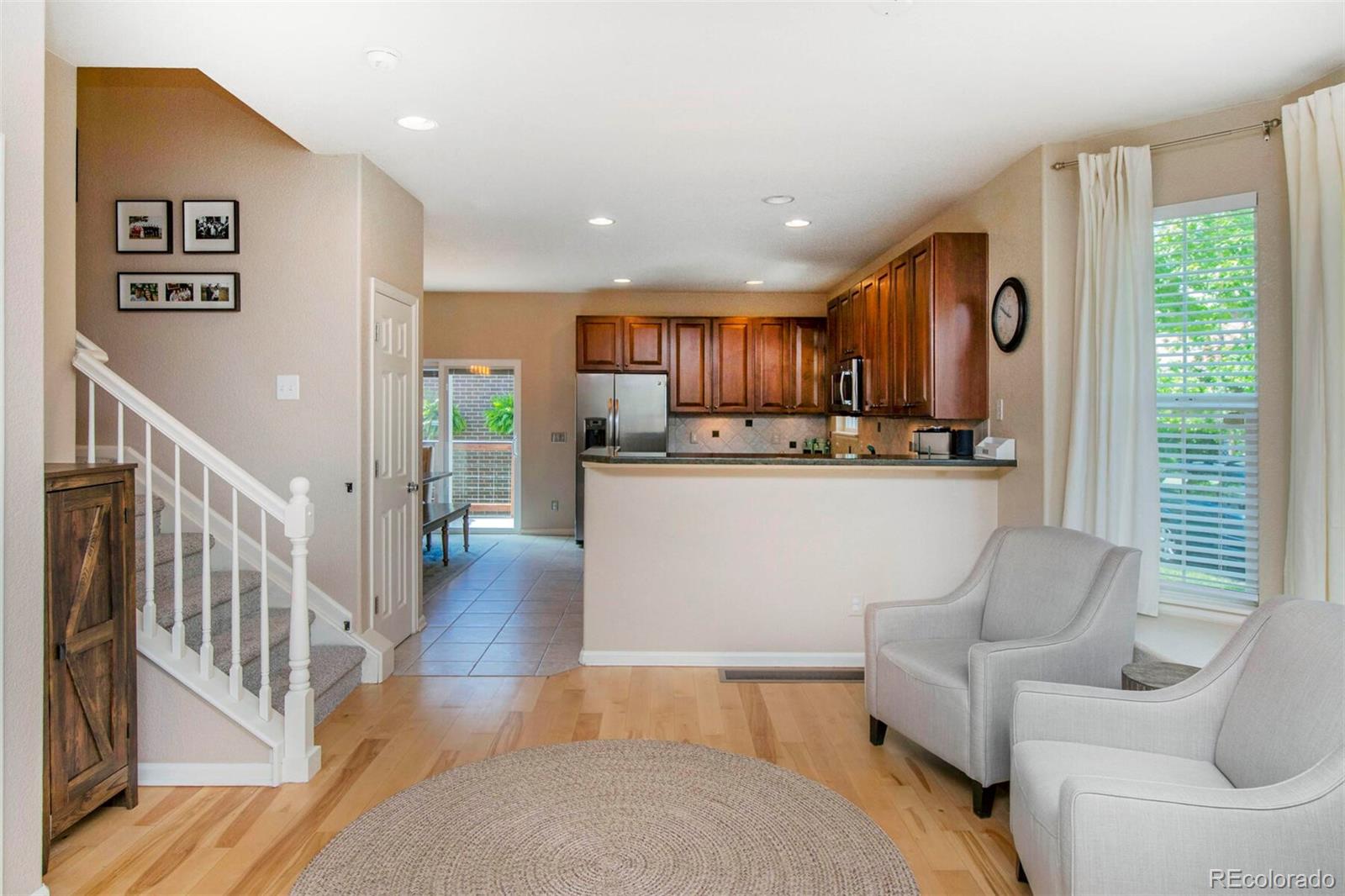 3906 W 118th Place