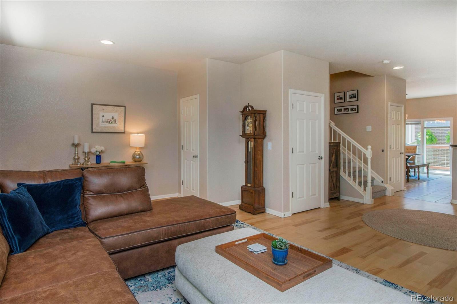 3906 W 118th Place