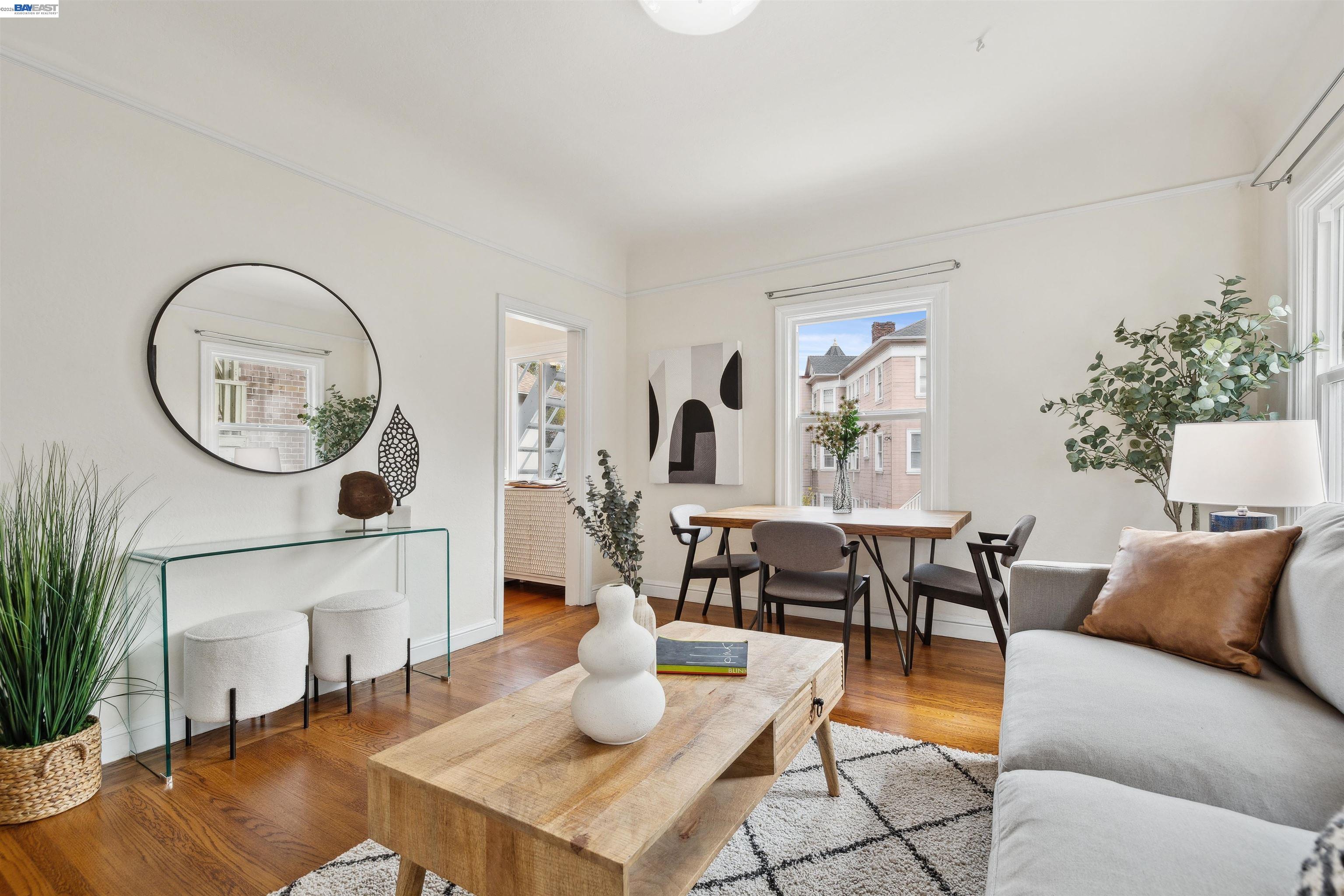 1438 Lakeshore Ave # 6