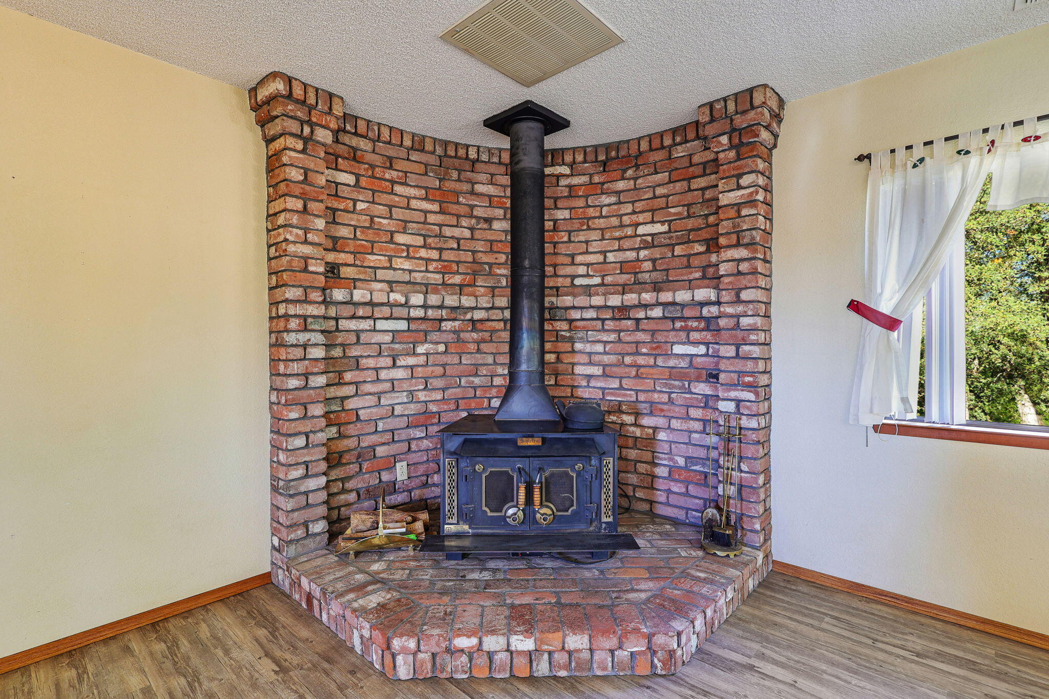 22137 Winding Oaks Trail