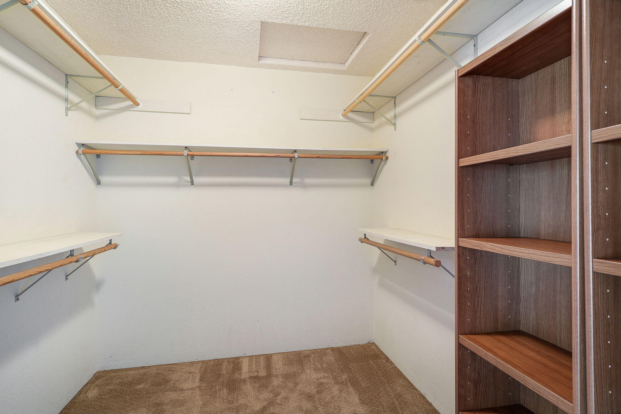 22137 Winding Oaks Trail