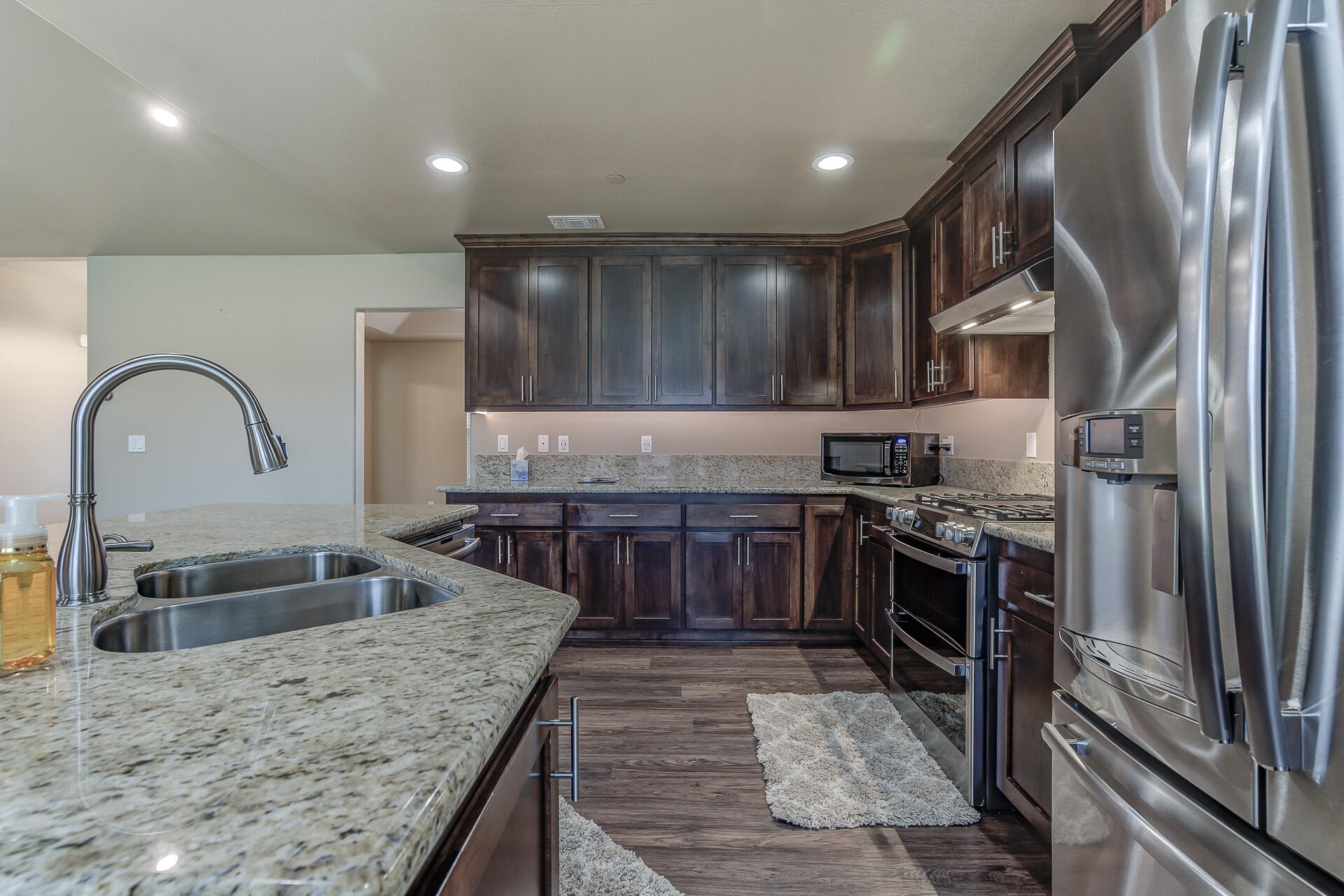 7450 Redamonti Drive