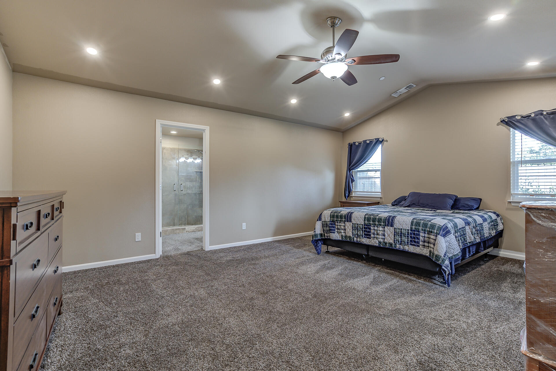 7450 Redamonti Drive