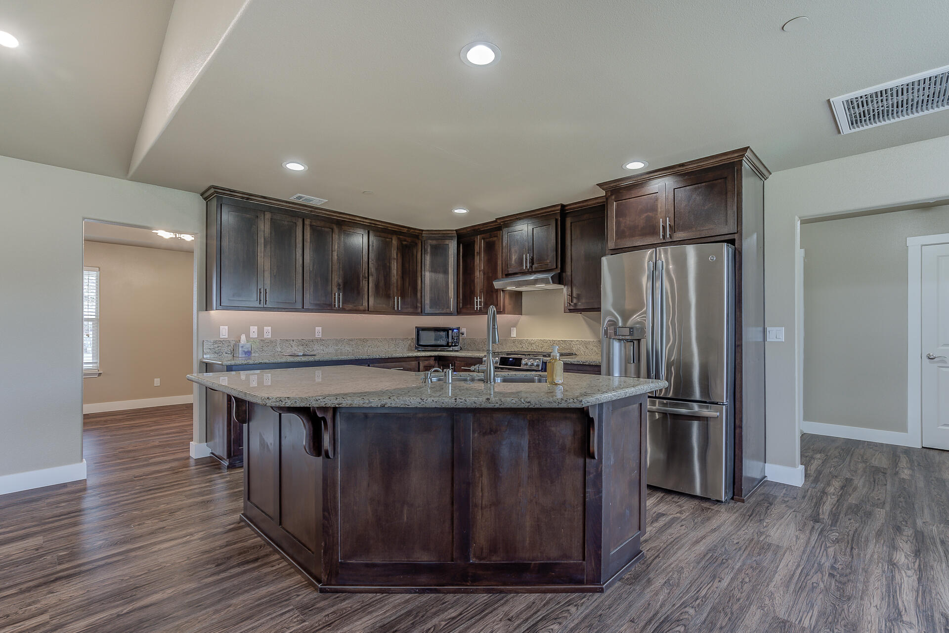 7450 Redamonti Drive