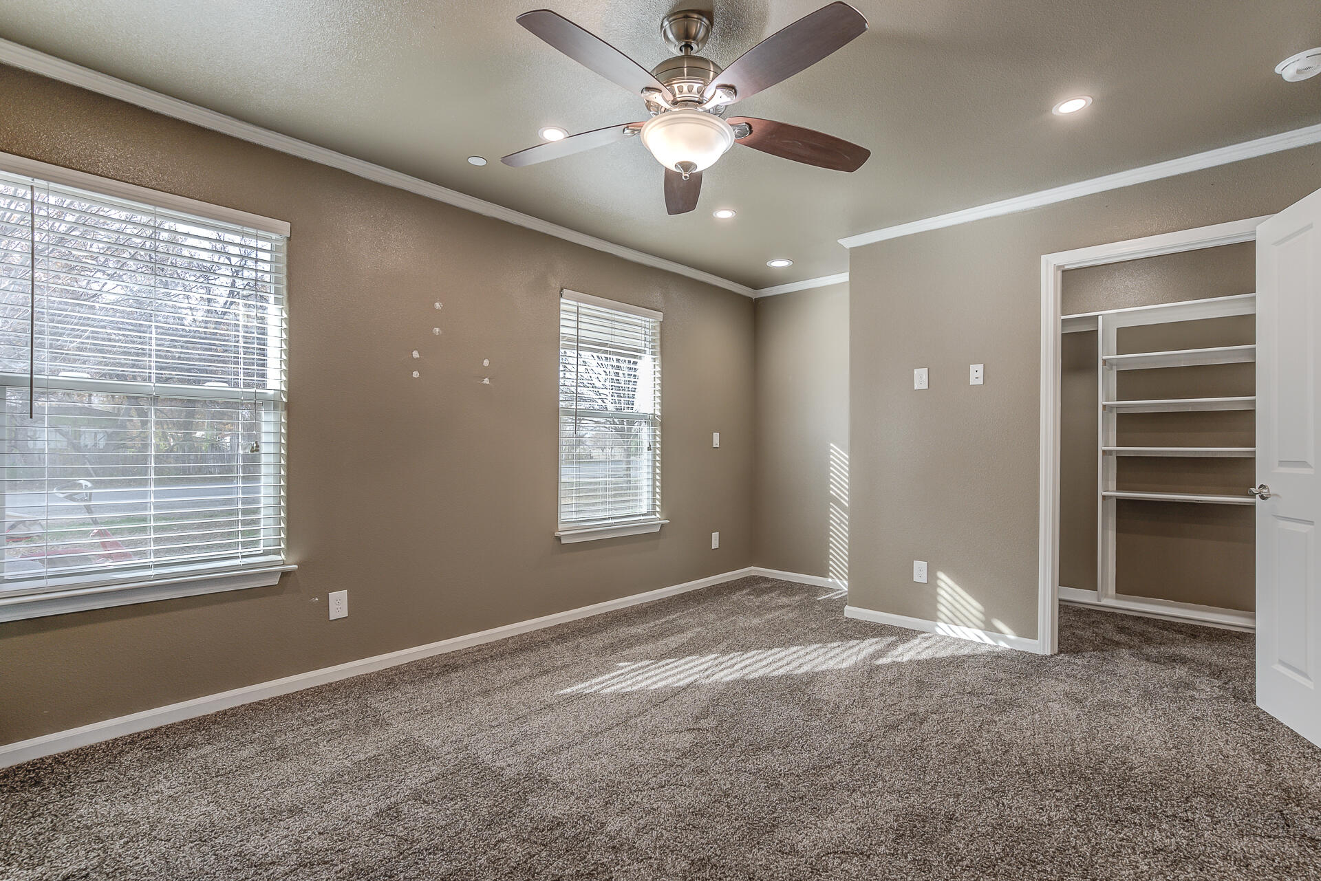 7450 Redamonti Drive