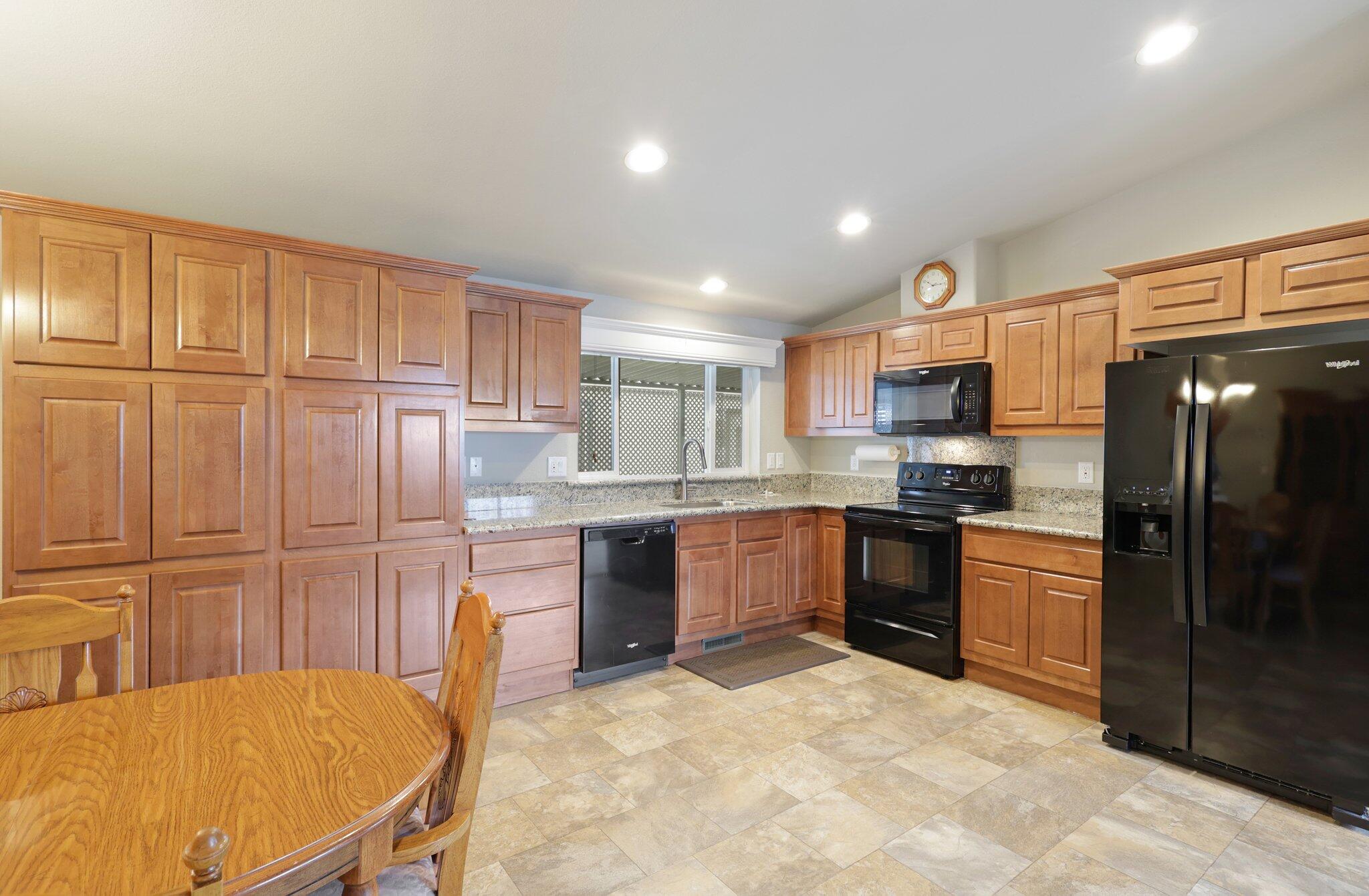 20350 Hole In One 36, Fairway Oaks