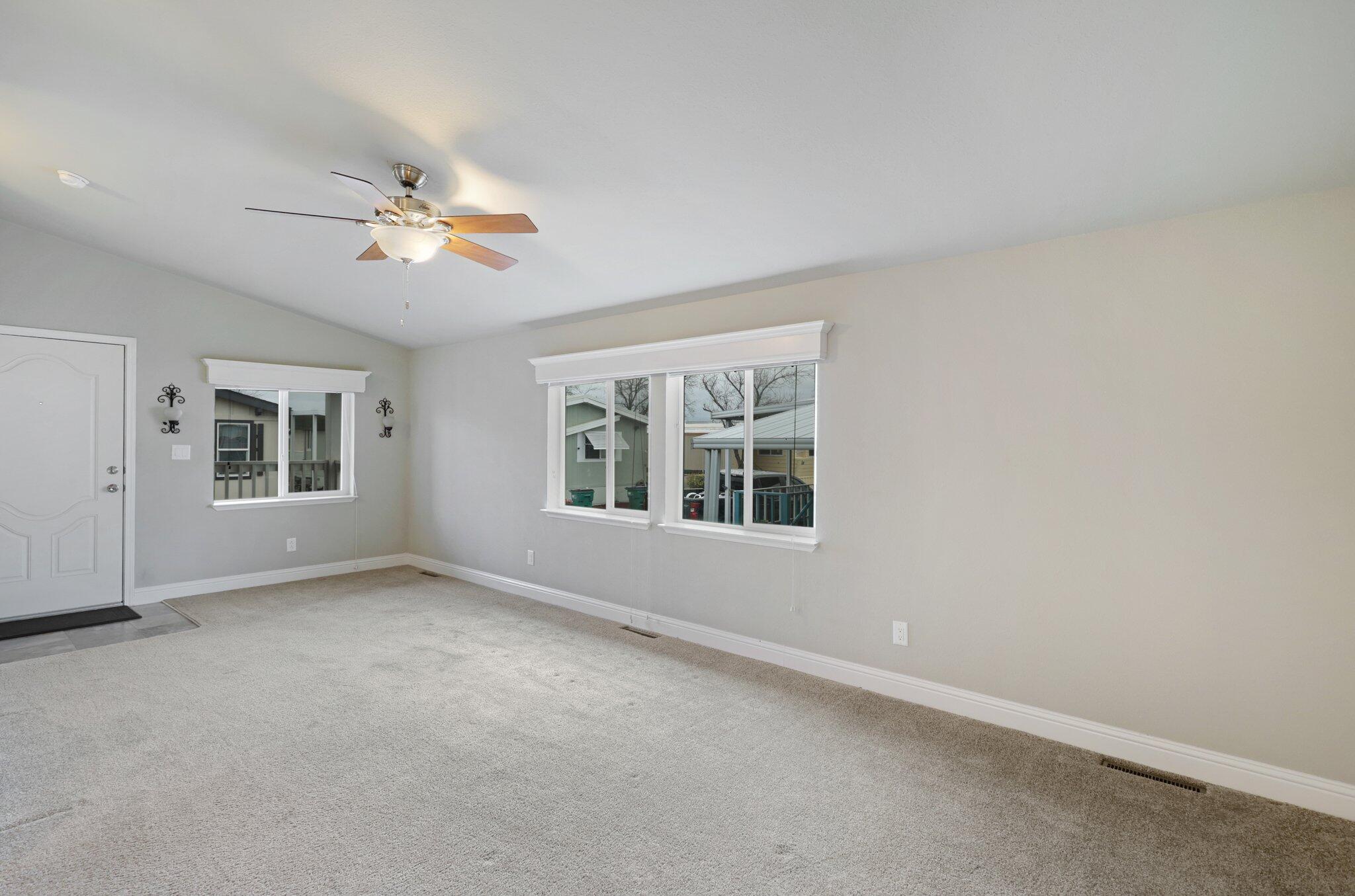 20350 Hole In One 36, Fairway Oaks