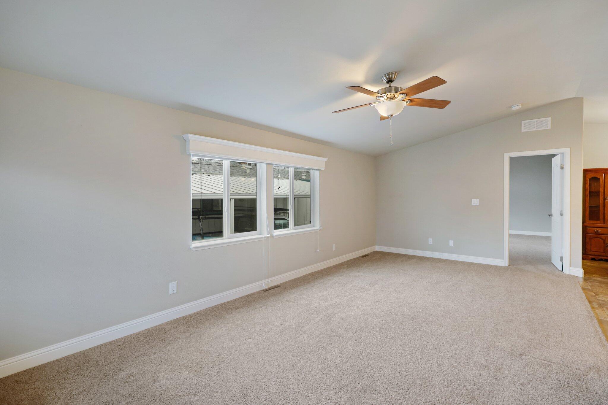 20350 Hole In One 36, Fairway Oaks