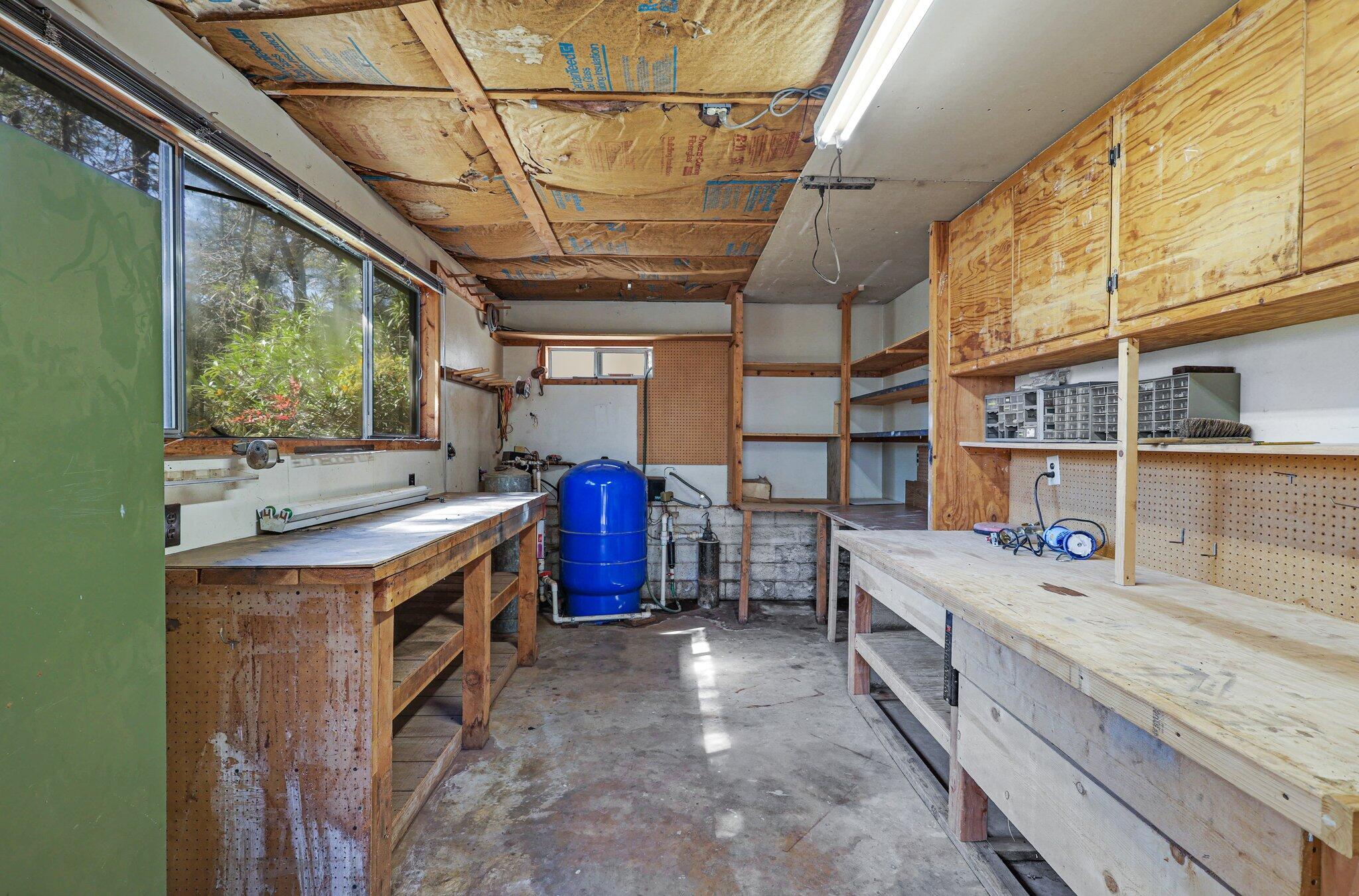 20332 Lakeview Drive