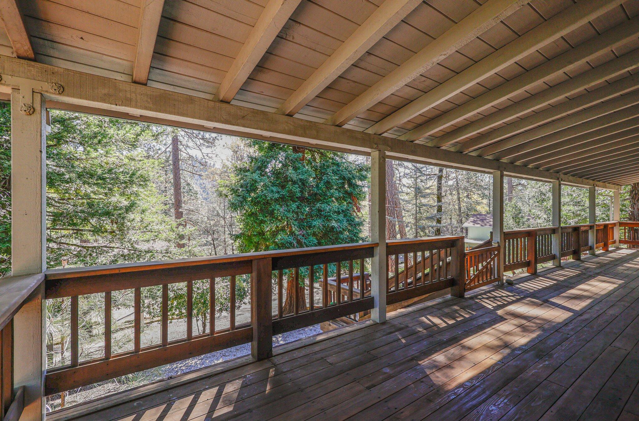 20332 Lakeview Drive