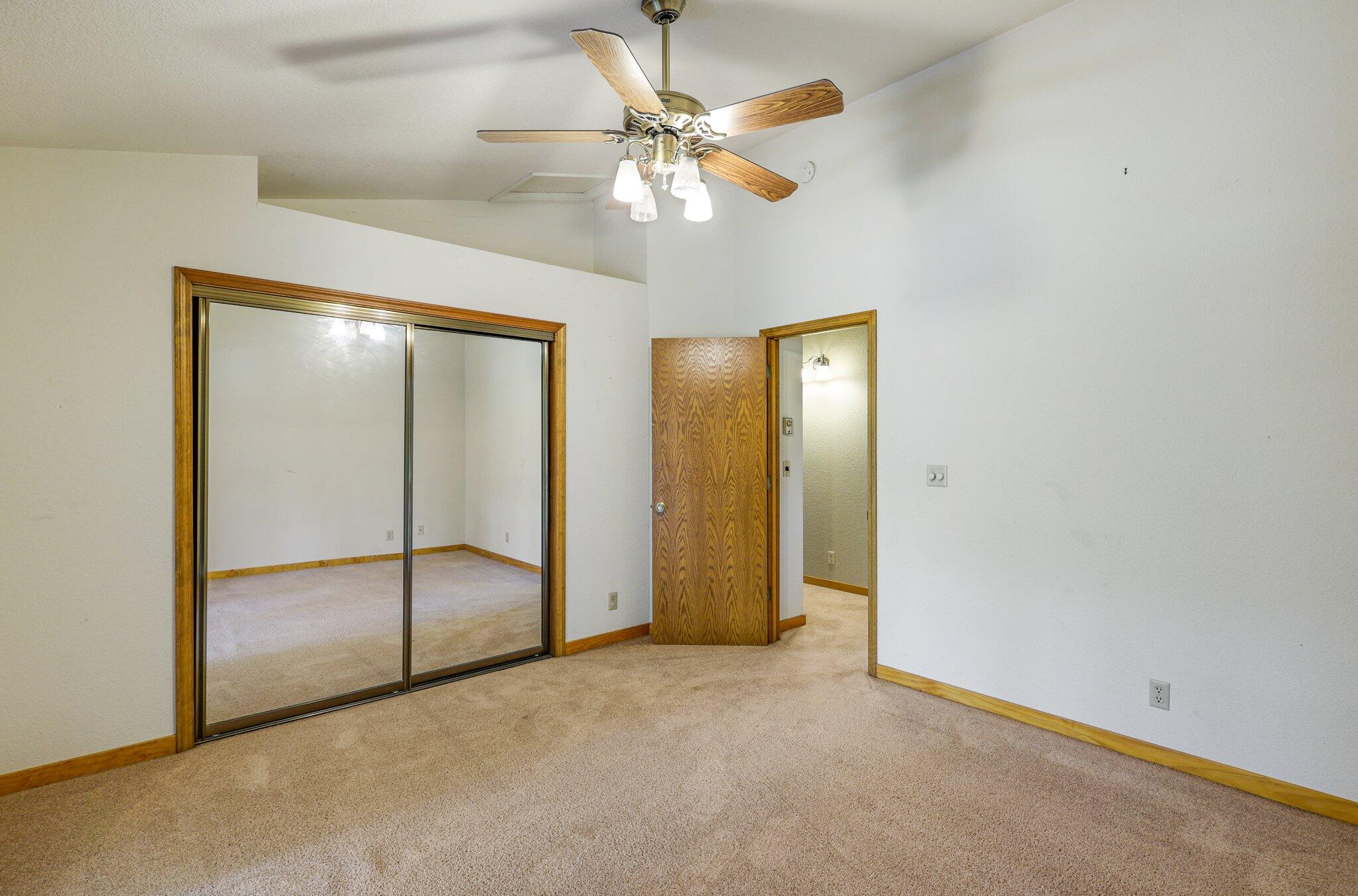 20332 Lakeview Drive