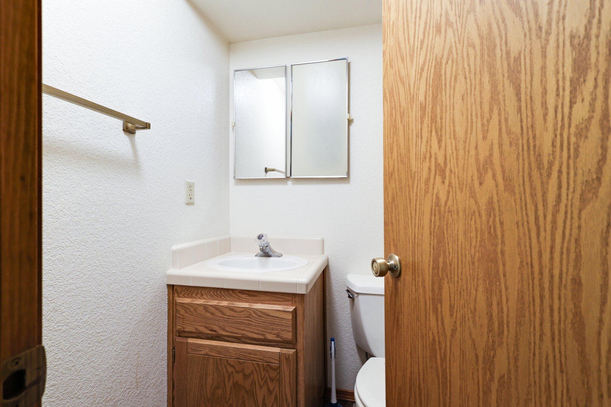 20332 Lakeview Drive