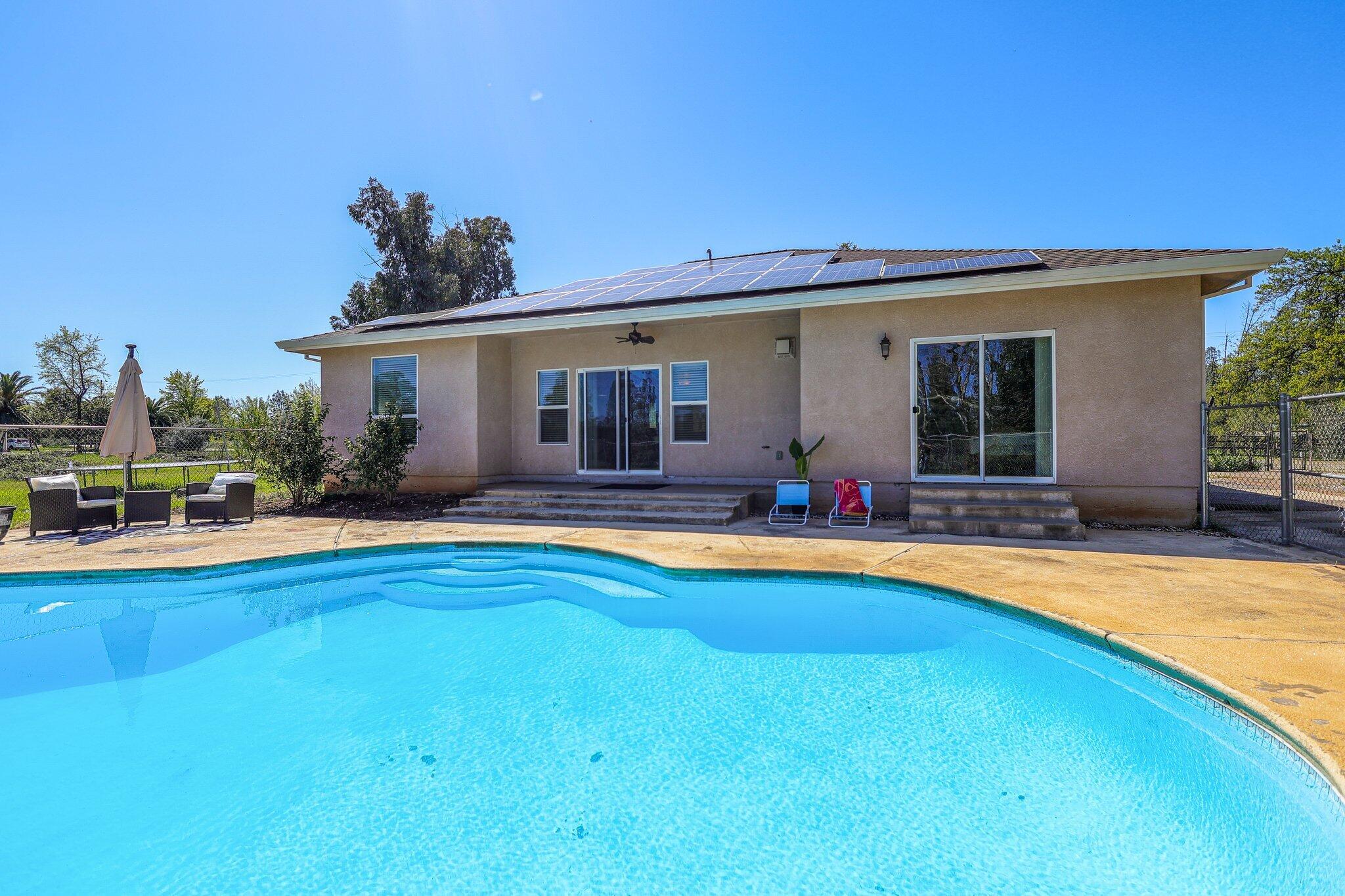 6685 Dixieland Drive