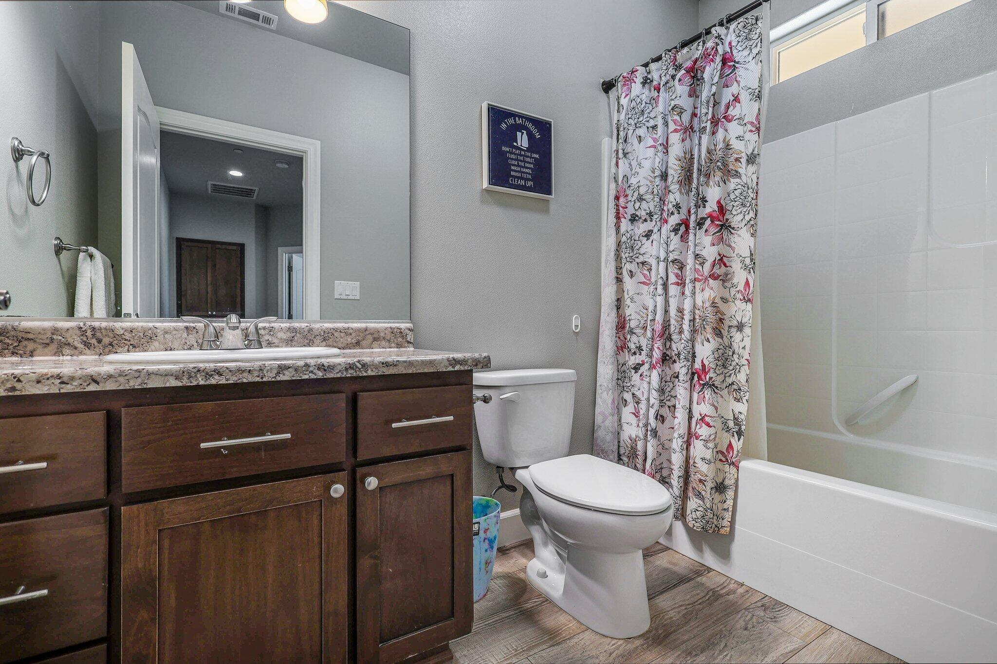 6685 Dixieland Drive